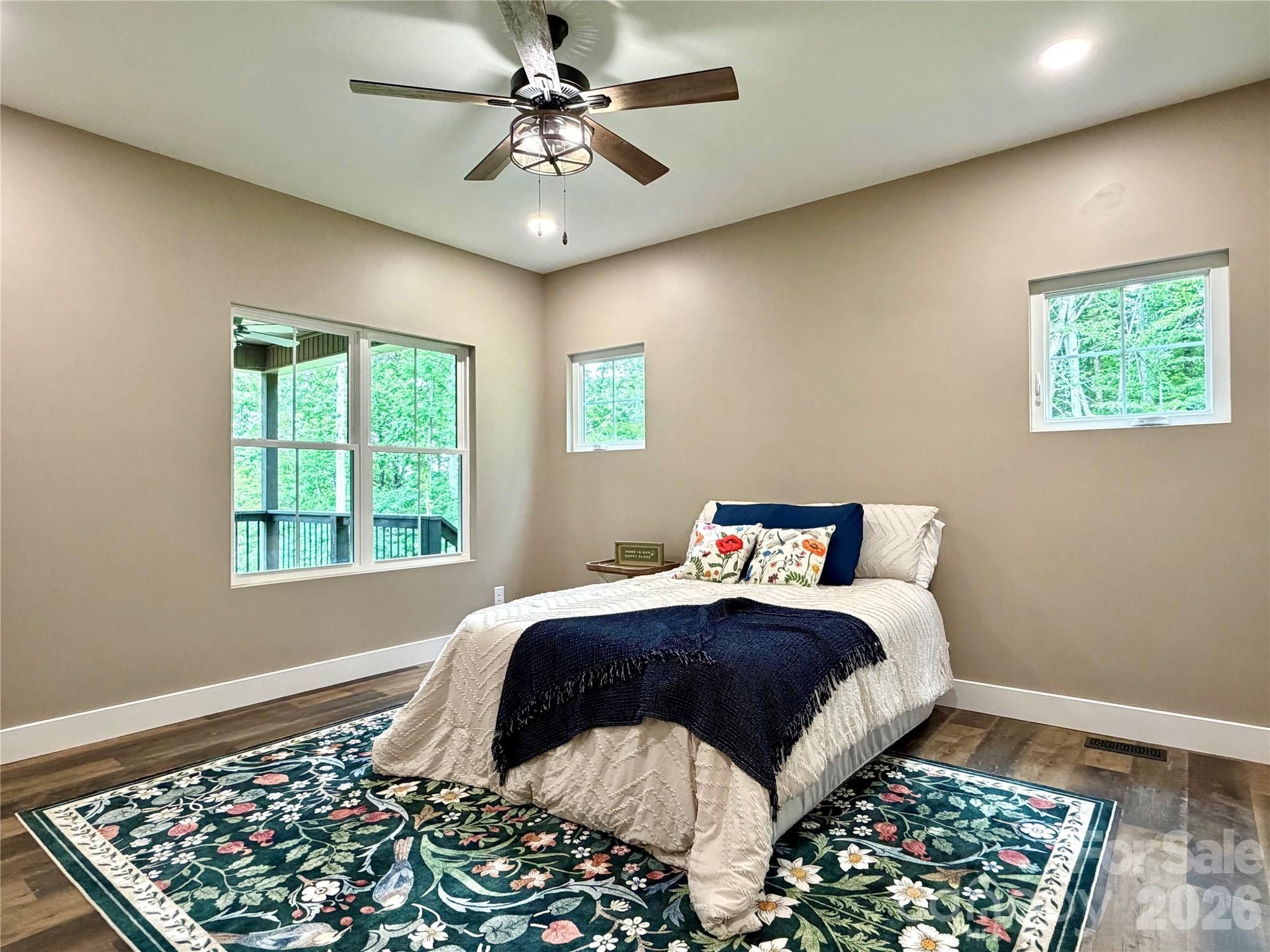 128 Arrowood Lane. Harmony, NC 28634