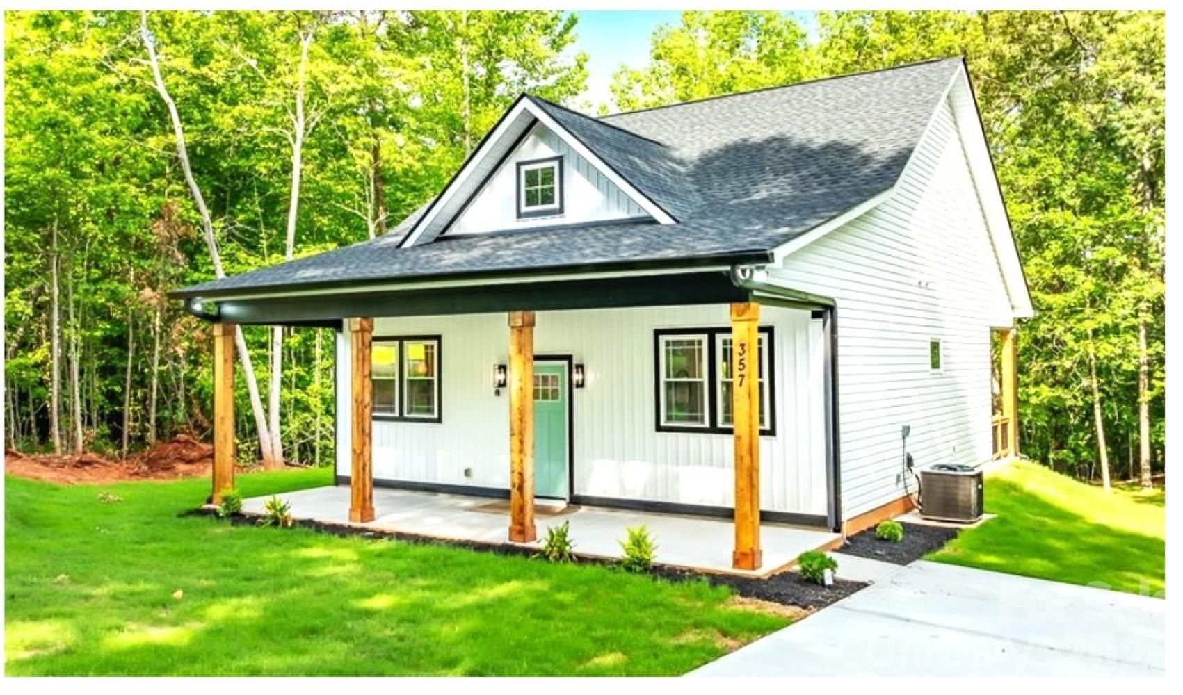 727 Tanglewood Drive. Salisbury, NC 28144