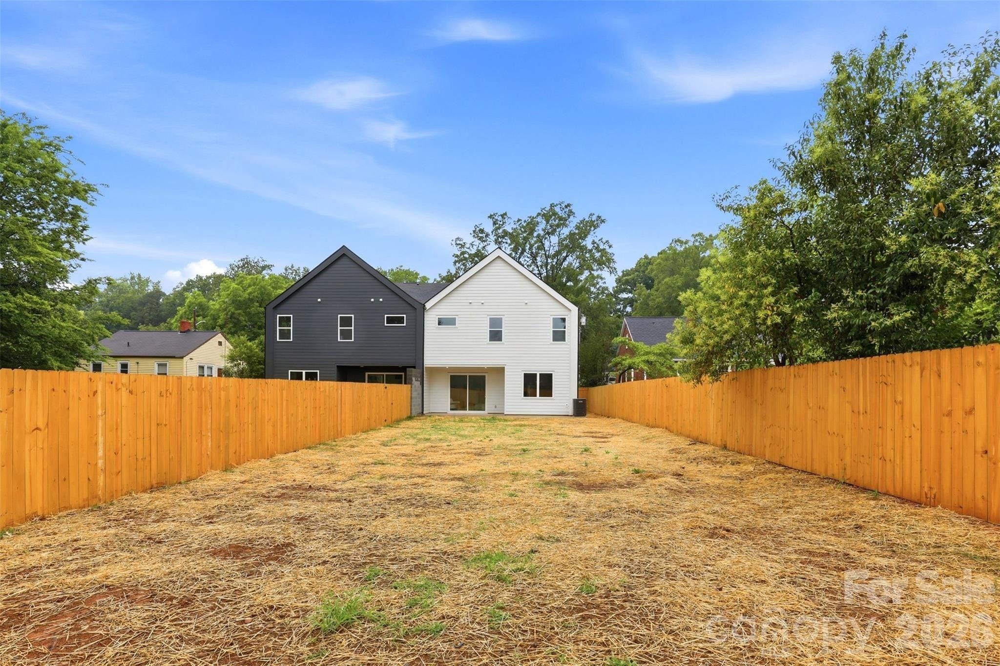2822 Dogwood Avenue. Charlotte, NC 28206