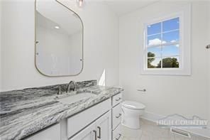 109 Frost Road. Advance, NC 27006