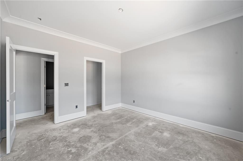 212 Avian Lane. Winston-Salem, NC 27127