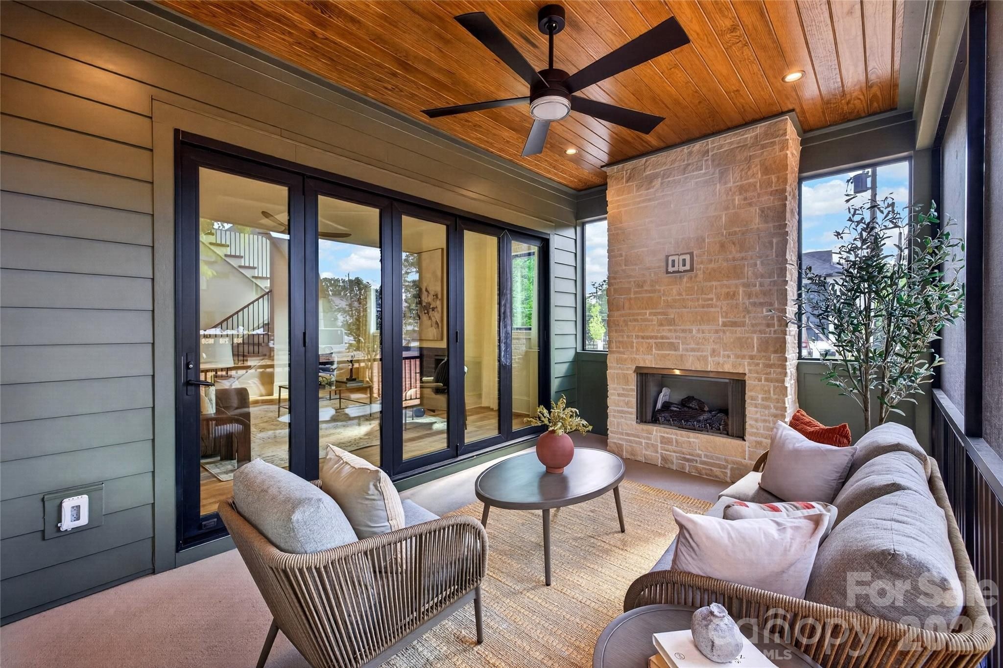 709 Bertonley Avenue. Charlotte, NC 28211