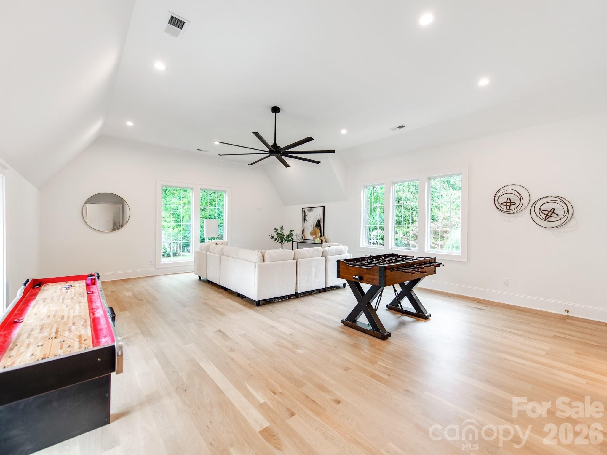 4627 Water Oak Road. Charlotte, NC 28211