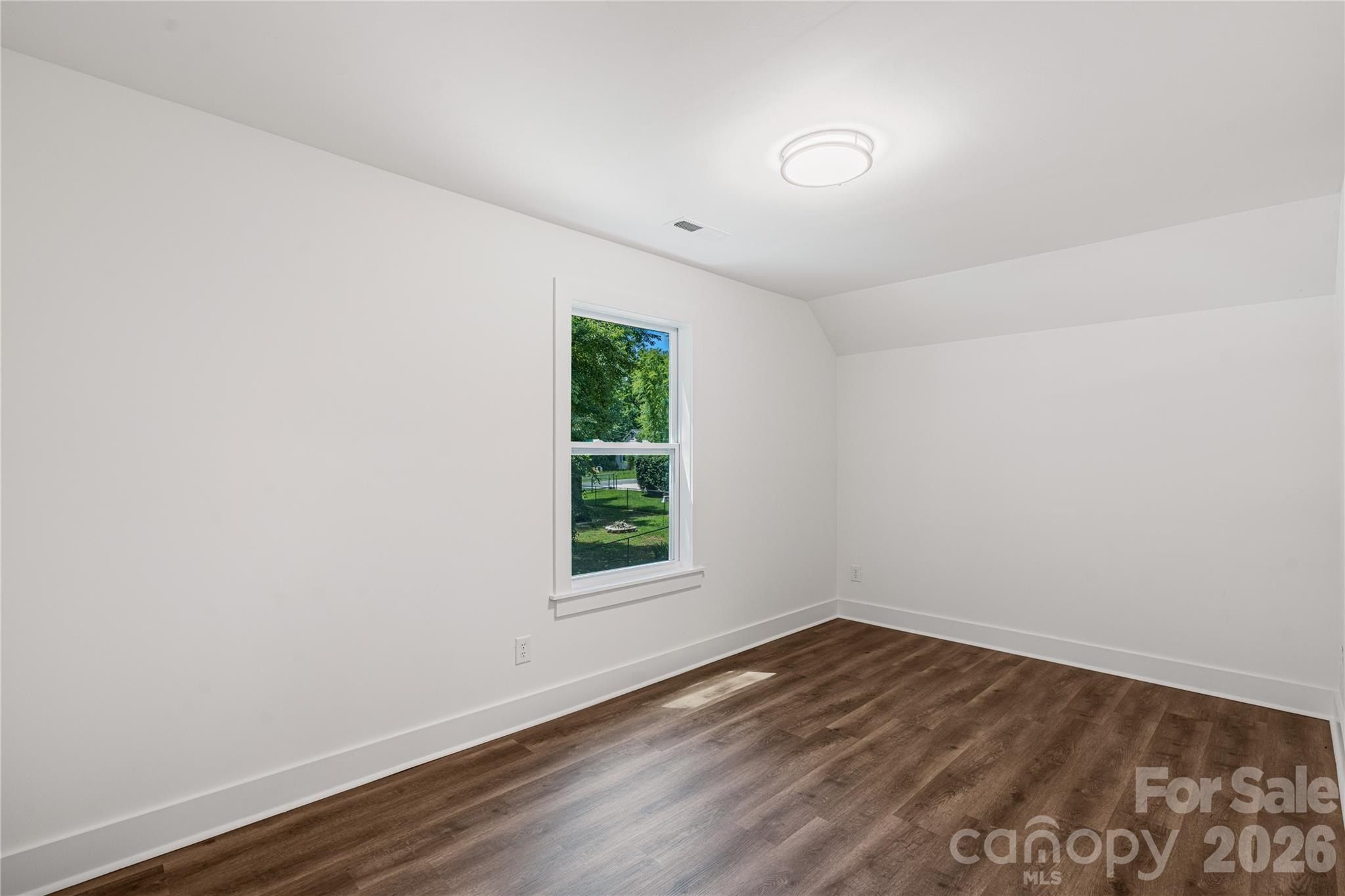 209 E Dixon Street. Lincolnton, NC 28092