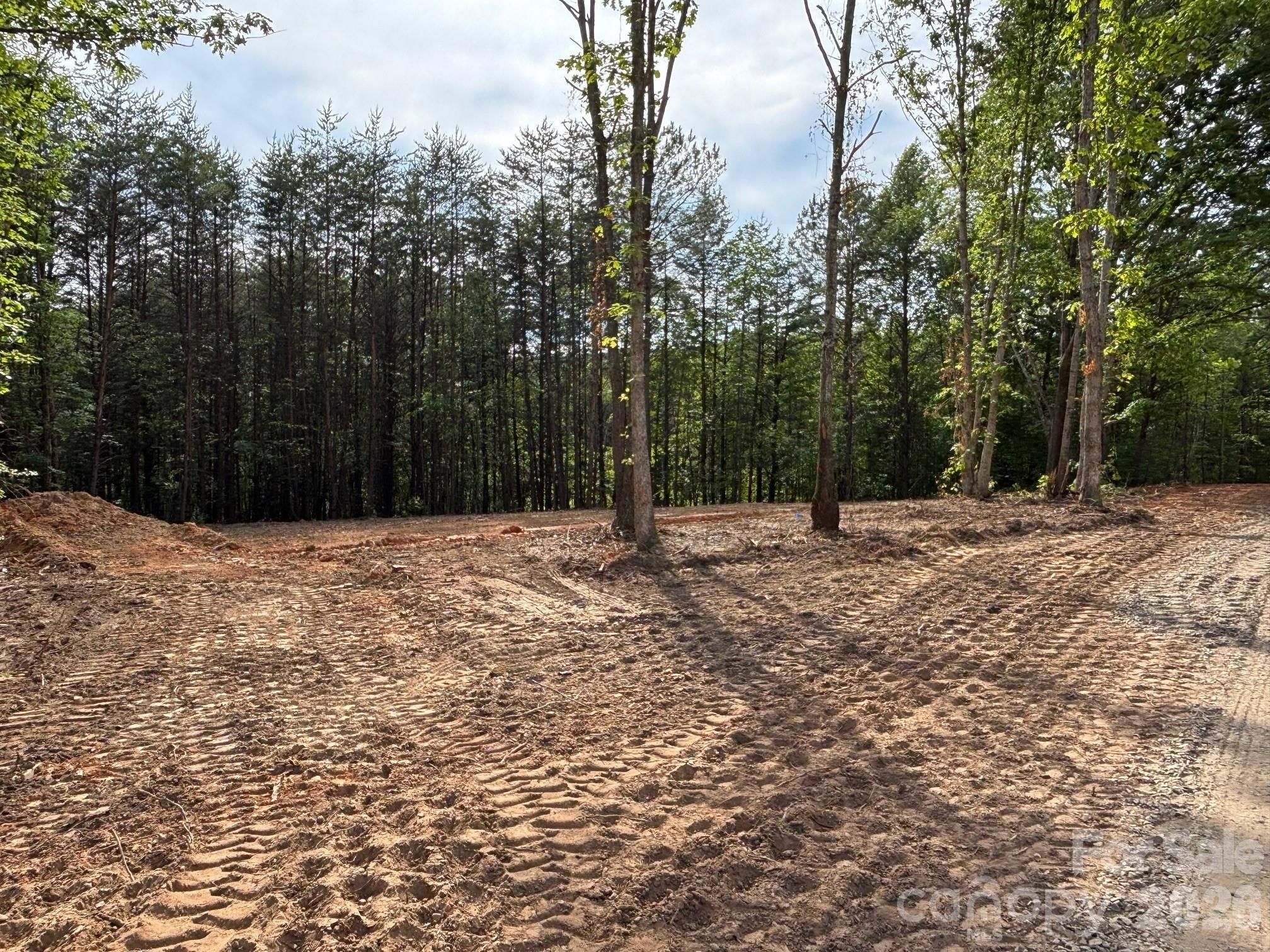 328 Southern Way. Nebo, NC 28761