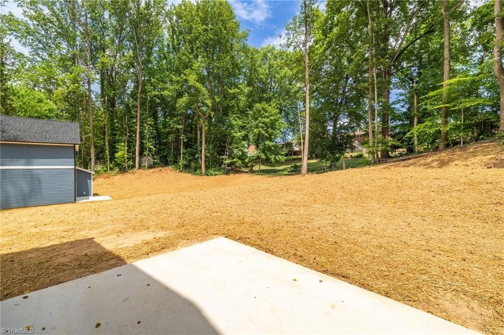 311 Lily Drive. Kernersville, NC 27284