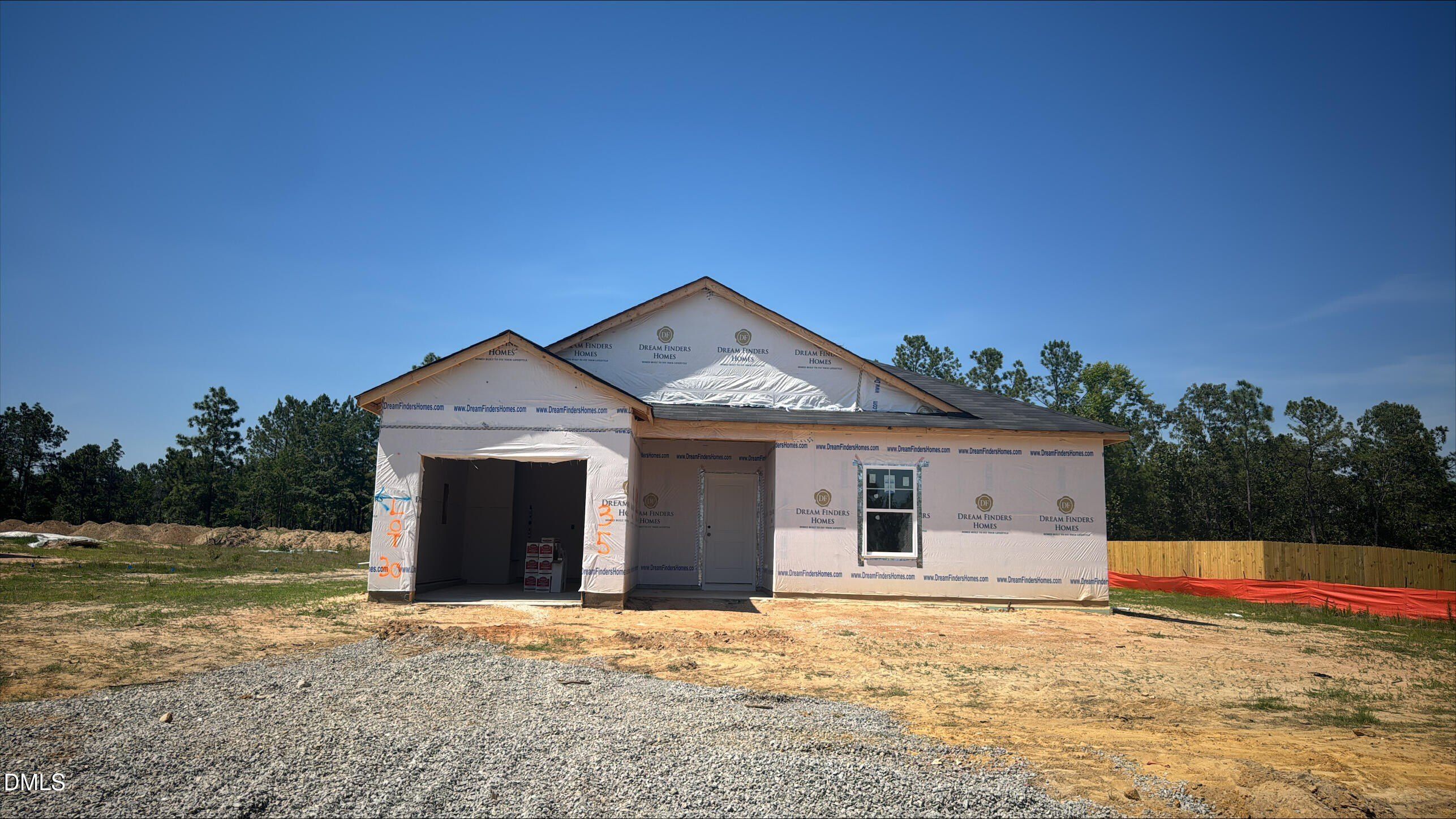 35 Colorado Court. Spring Lake, NC 28390