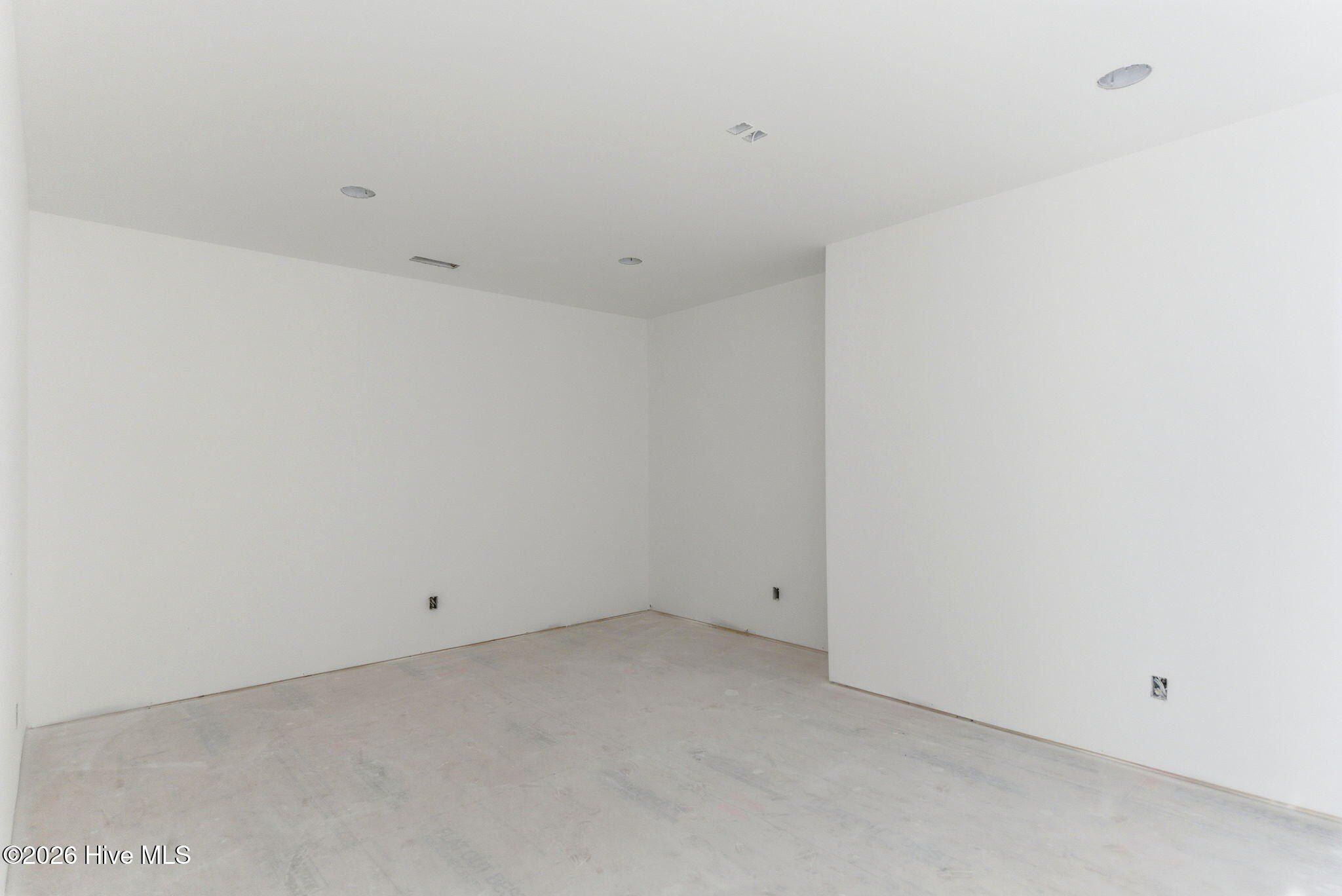 128 Stones Throw Lane. Wilmington, NC 28411