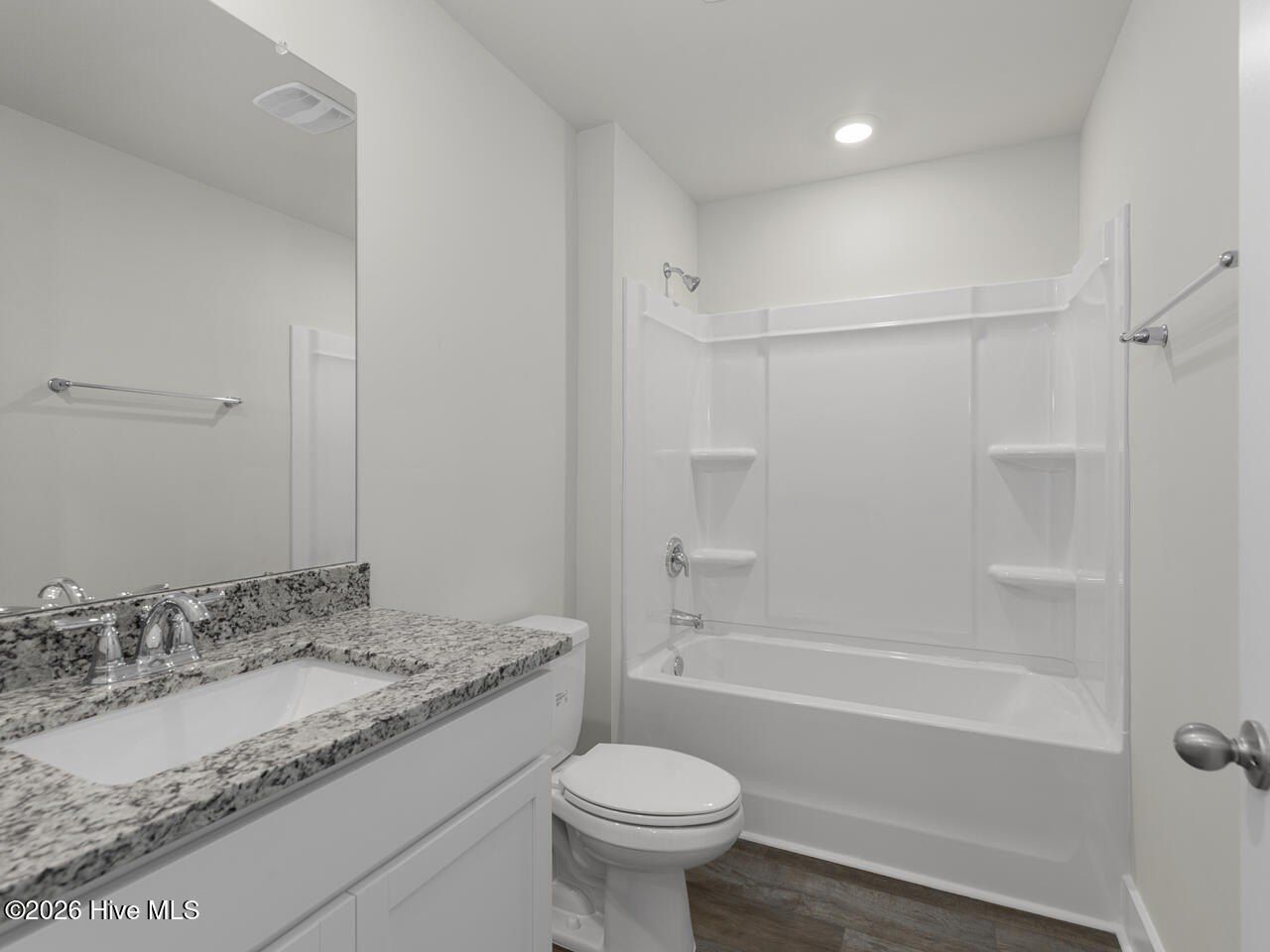 1663 Yellow Fin Drive Se. Winnabow, NC 28479