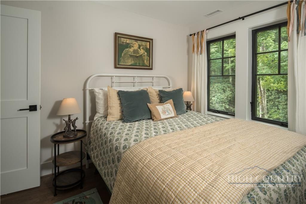 9391 Blackberry Road. Lenoir, NC 28645