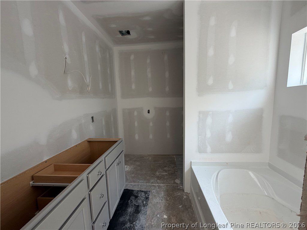 398 Grand Griffon Way. Lillington, NC 27546