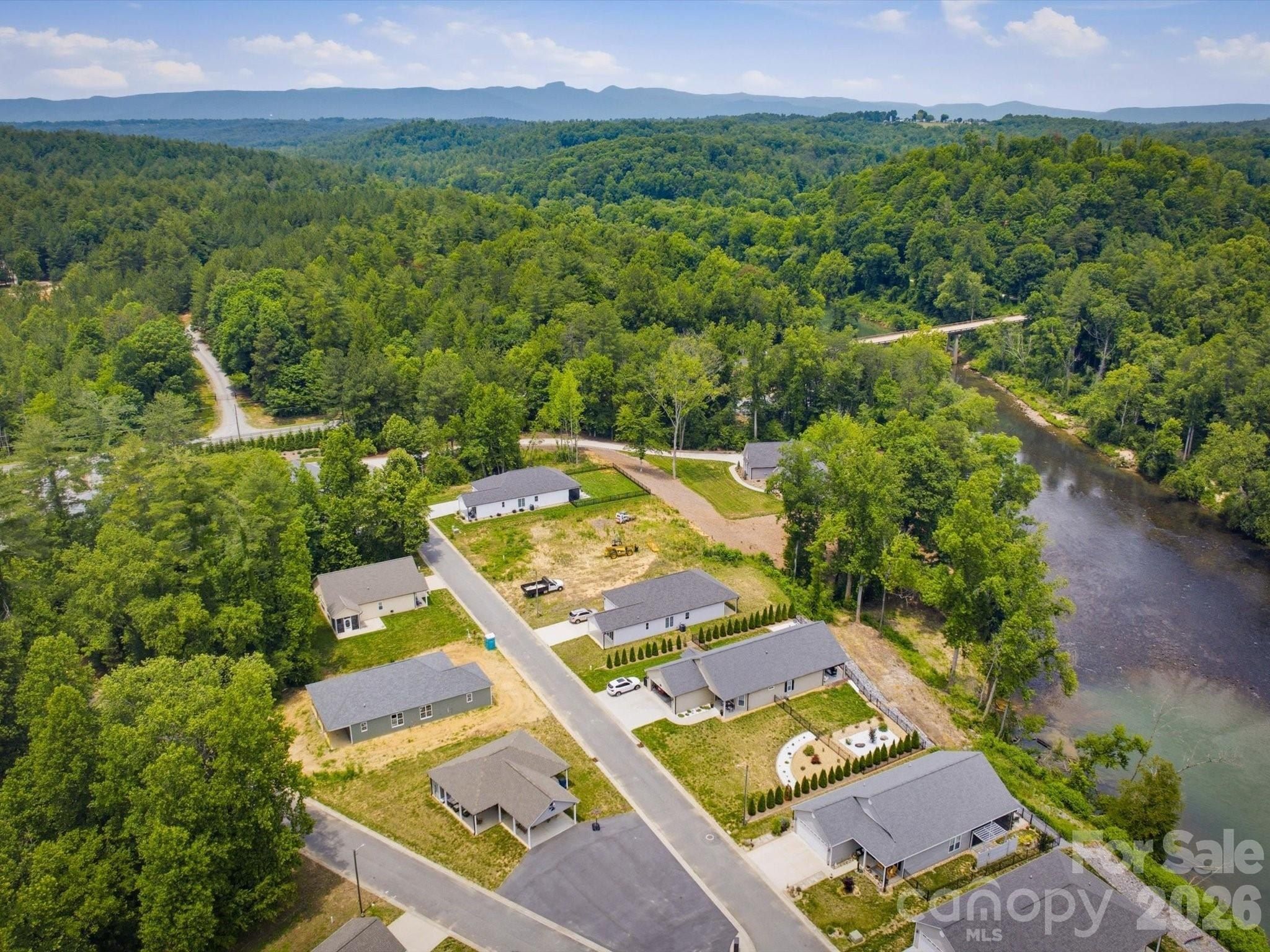 212 Eagle Landing. Morganton, NC 28655