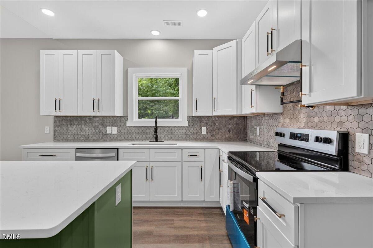 408 S Brevard Street. Selma, NC 27576