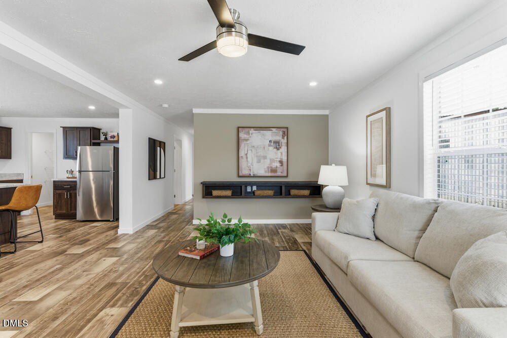 Dutchess Lane. Henderson, NC 27537