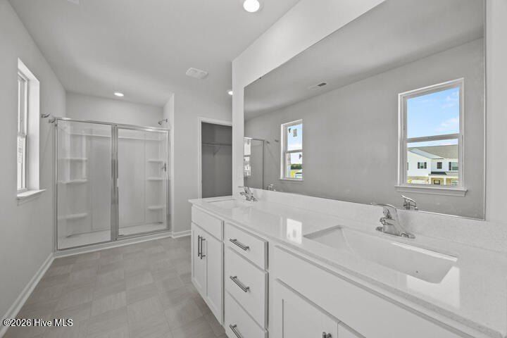1138 Aviator Lane. Ayden, NC 28513