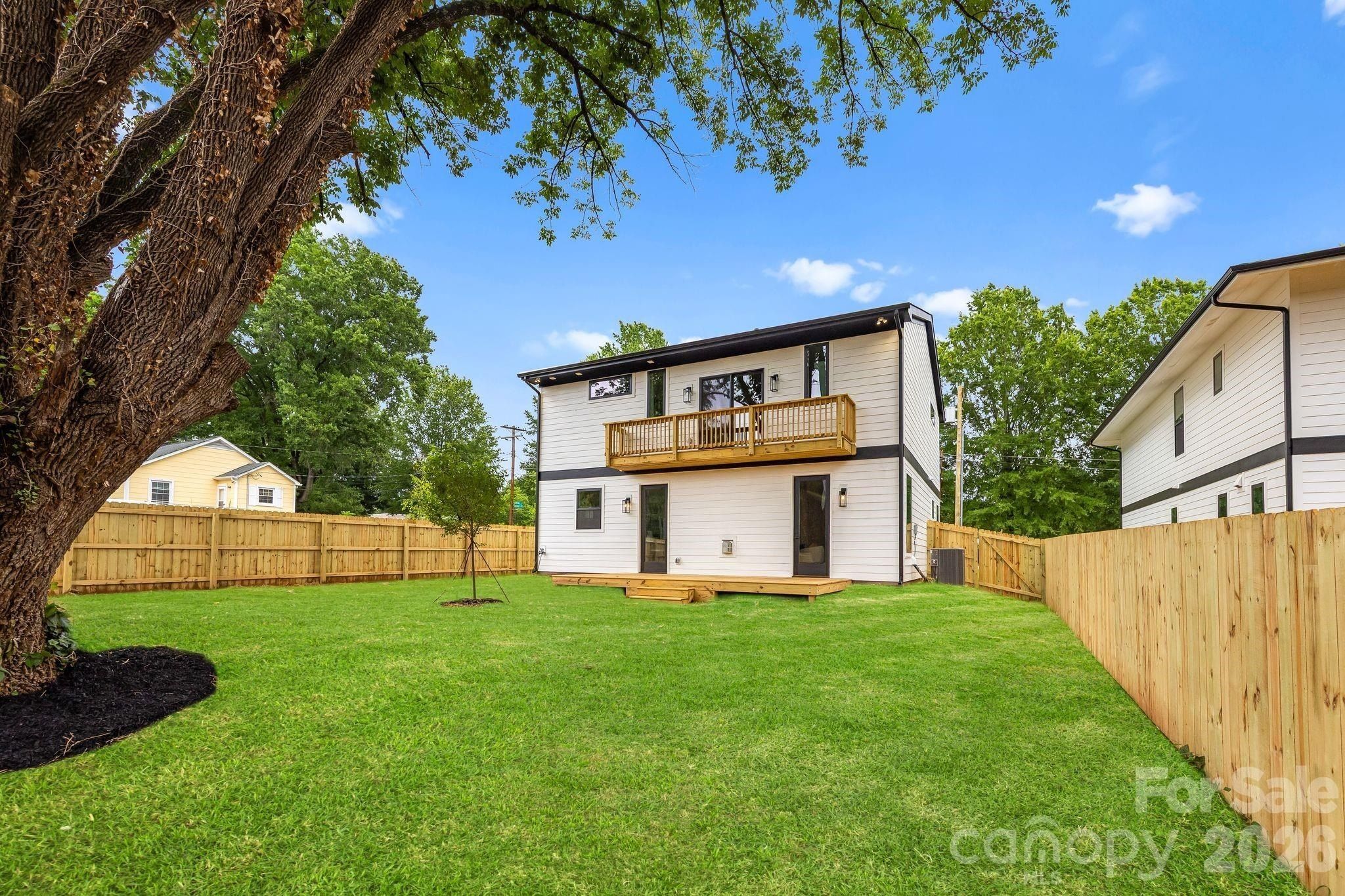 2763 Parkway Avenue. Charlotte, NC 28208