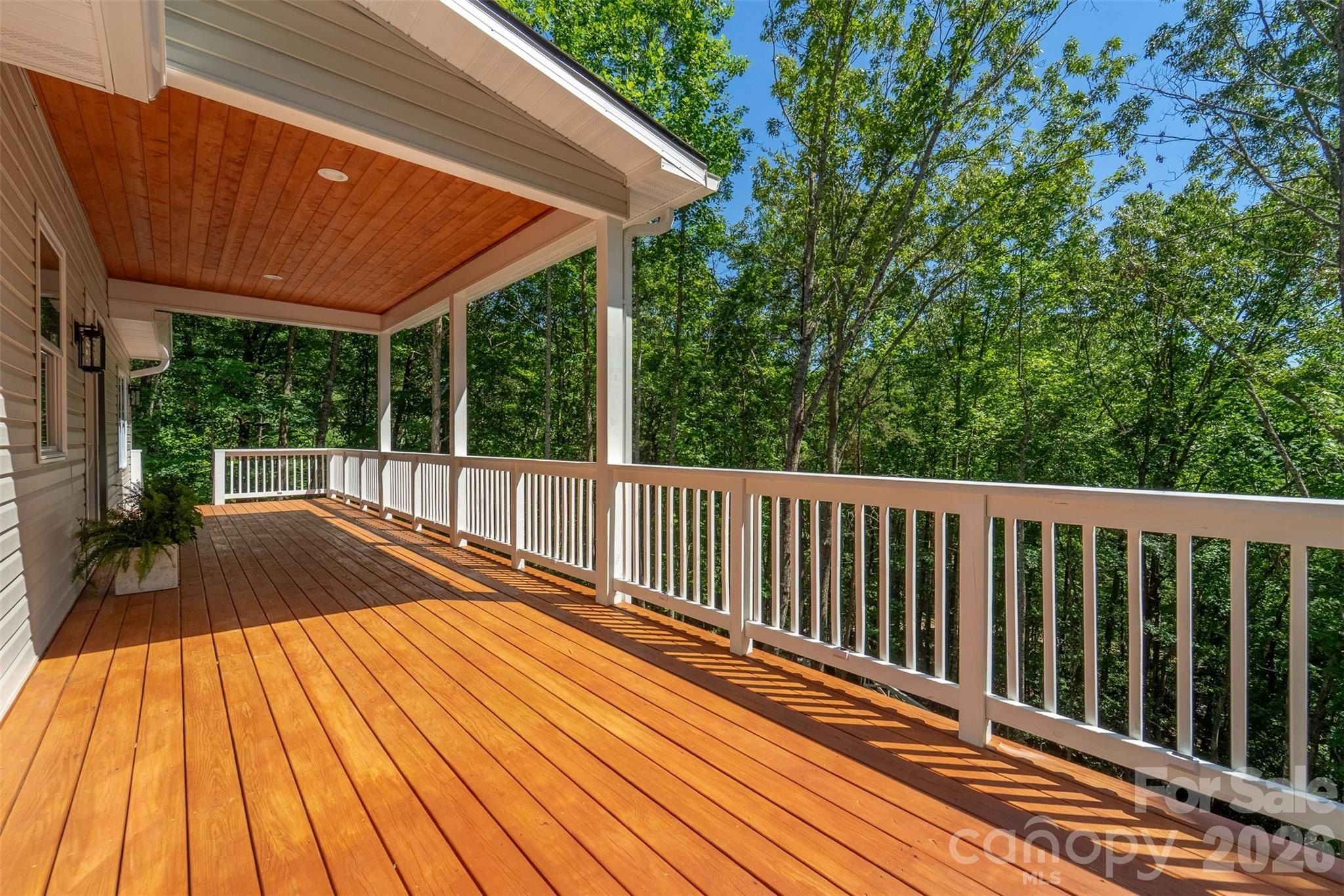 88 Foxwood Drive. Franklin, NC 28734