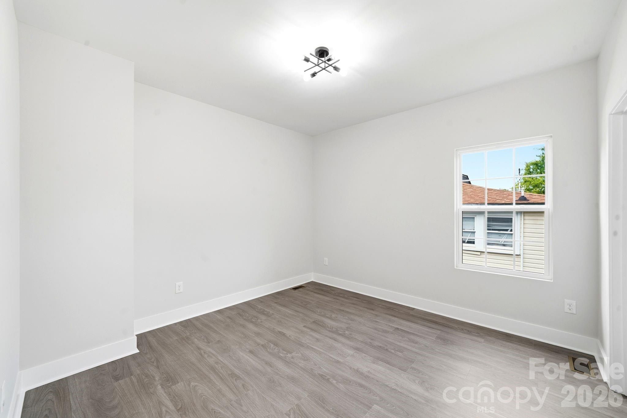 272 Hilltop Avenue Sw. Concord, NC 28025