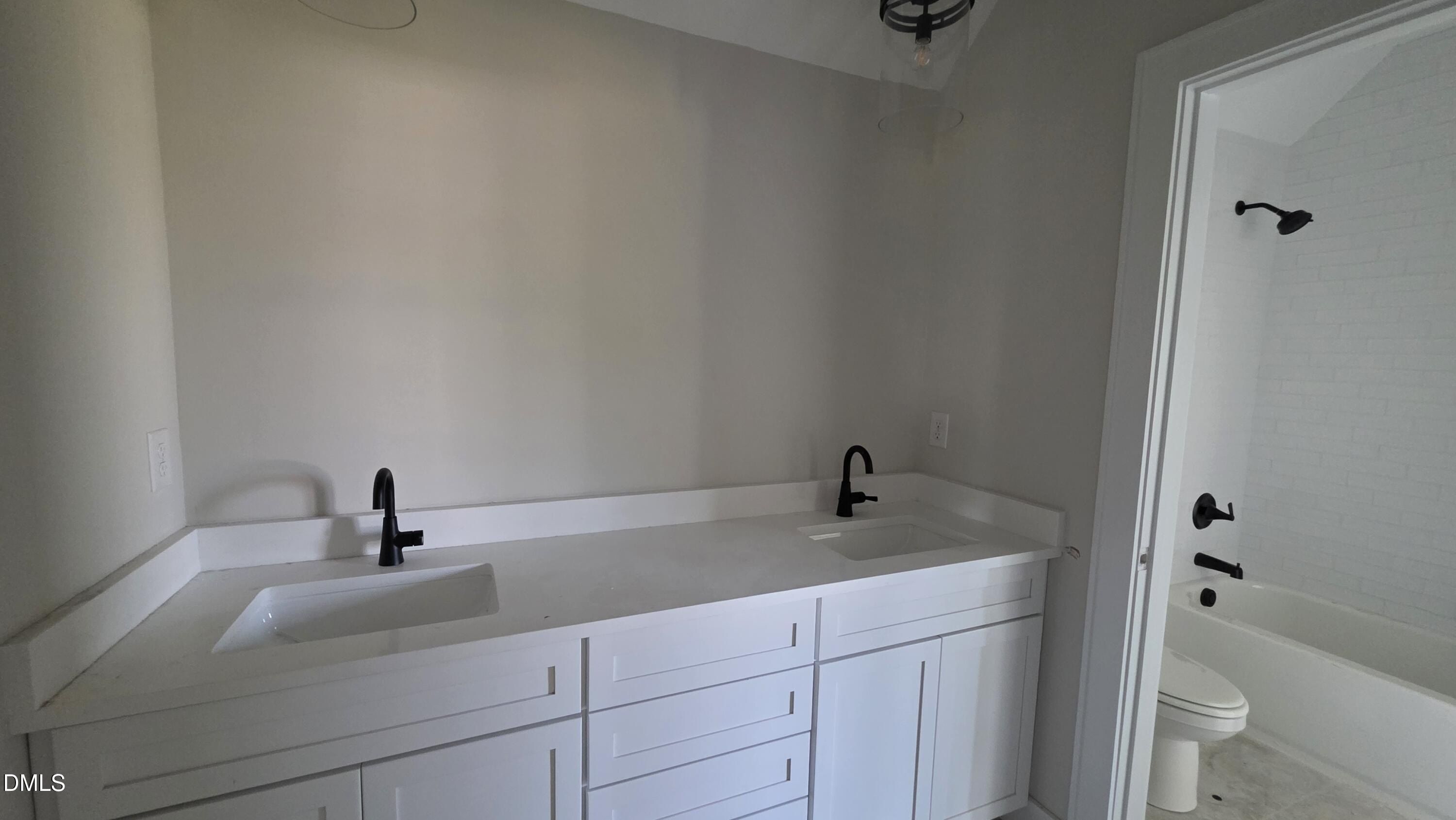 Louisburg, NC 27549