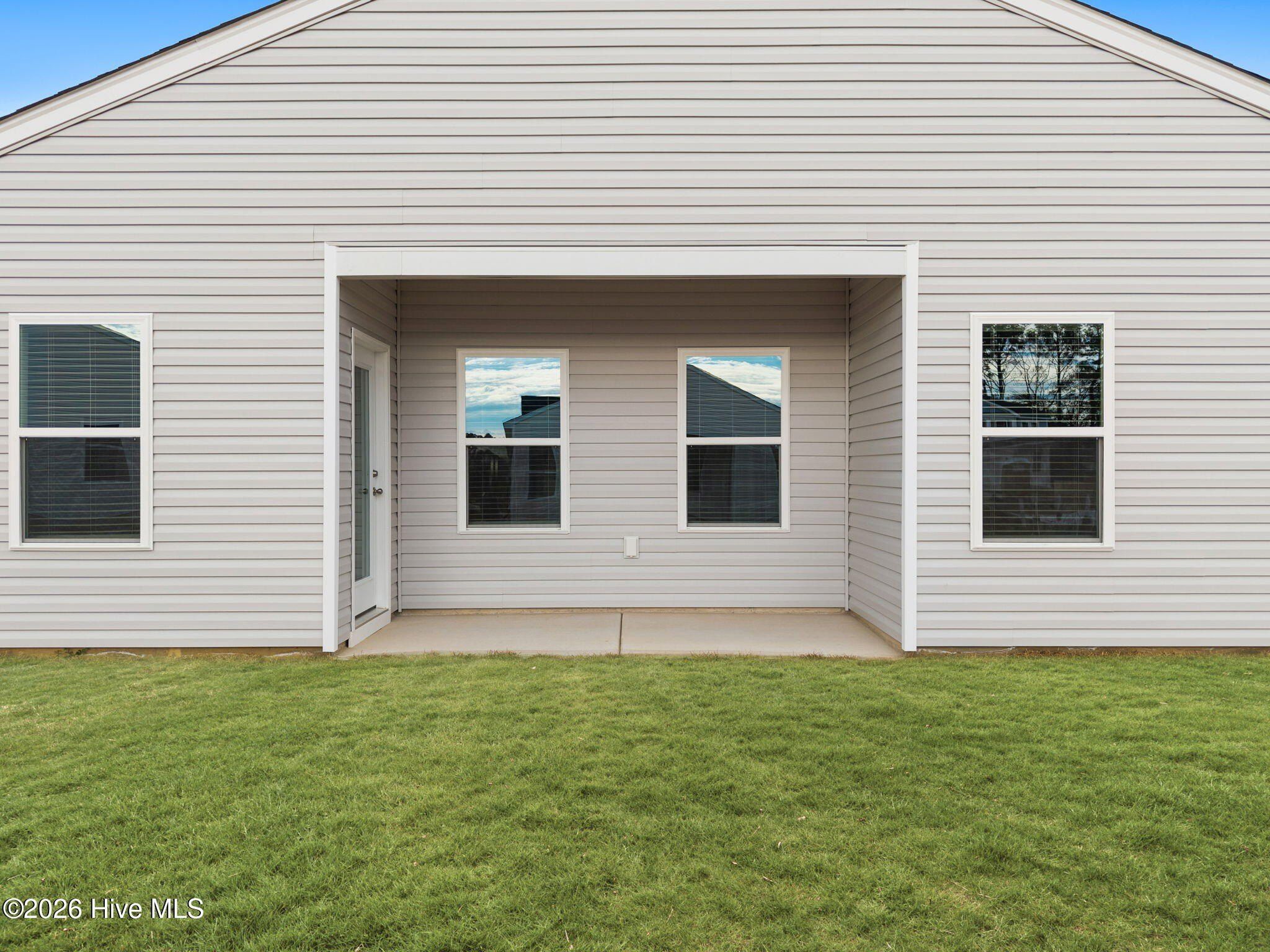 175 Scuppernong Lane. Jacksonville, NC 28546