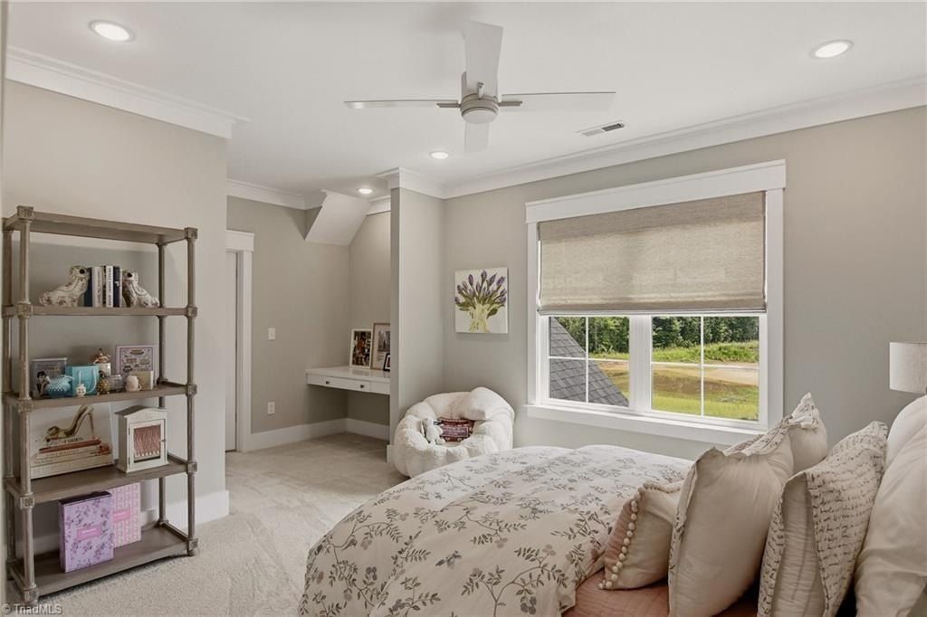 1181 Maple Chase Lane. Winston-Salem, NC 27106