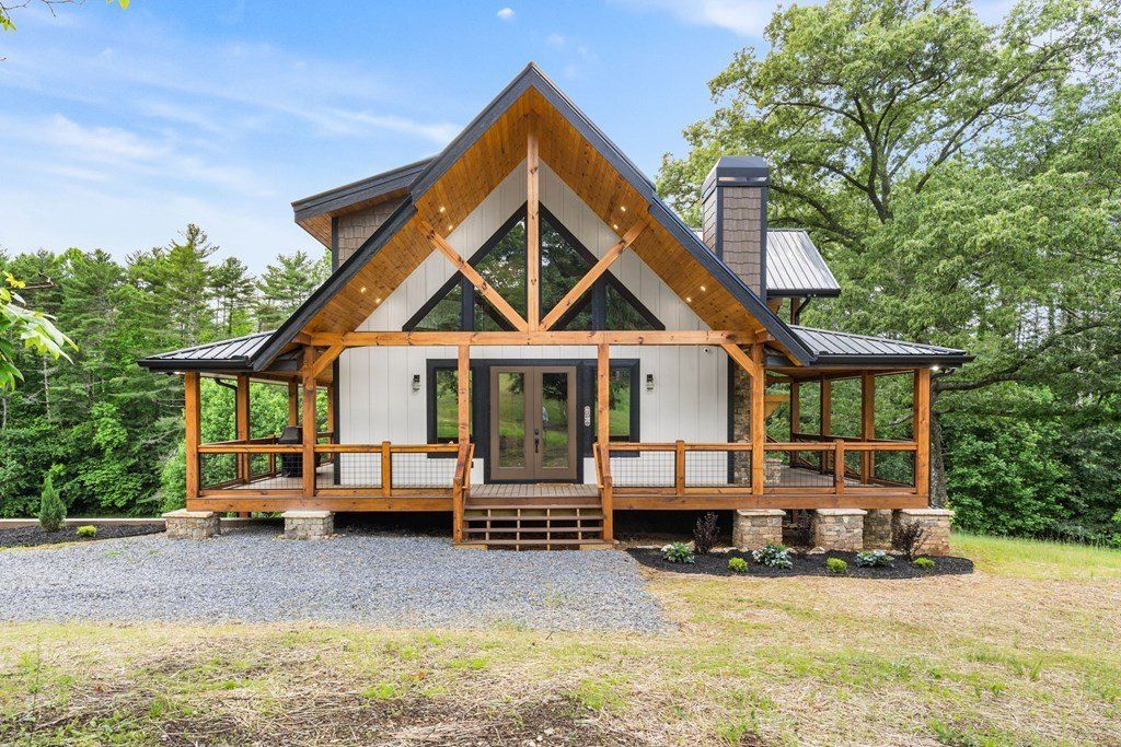 184 Nature Valley Trail. Murphy, NC 28906