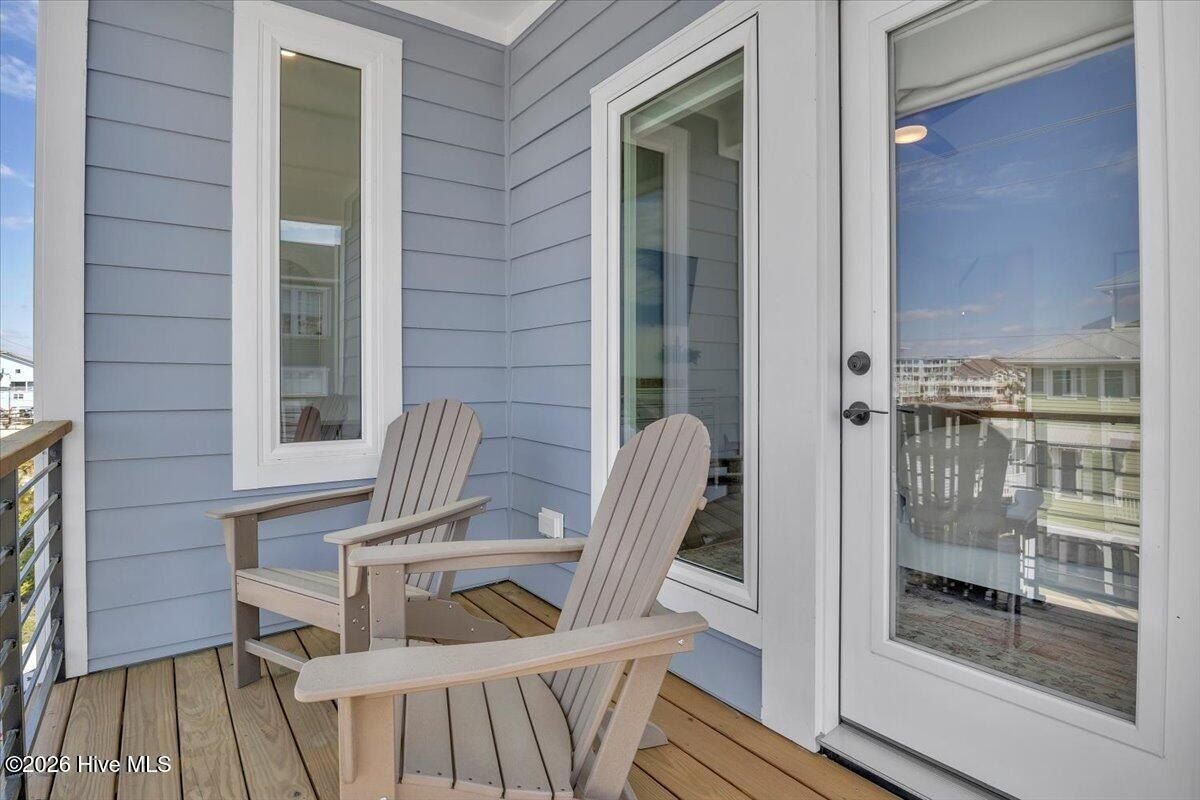 404 Canal Drive. Carolina Beach, NC 28428