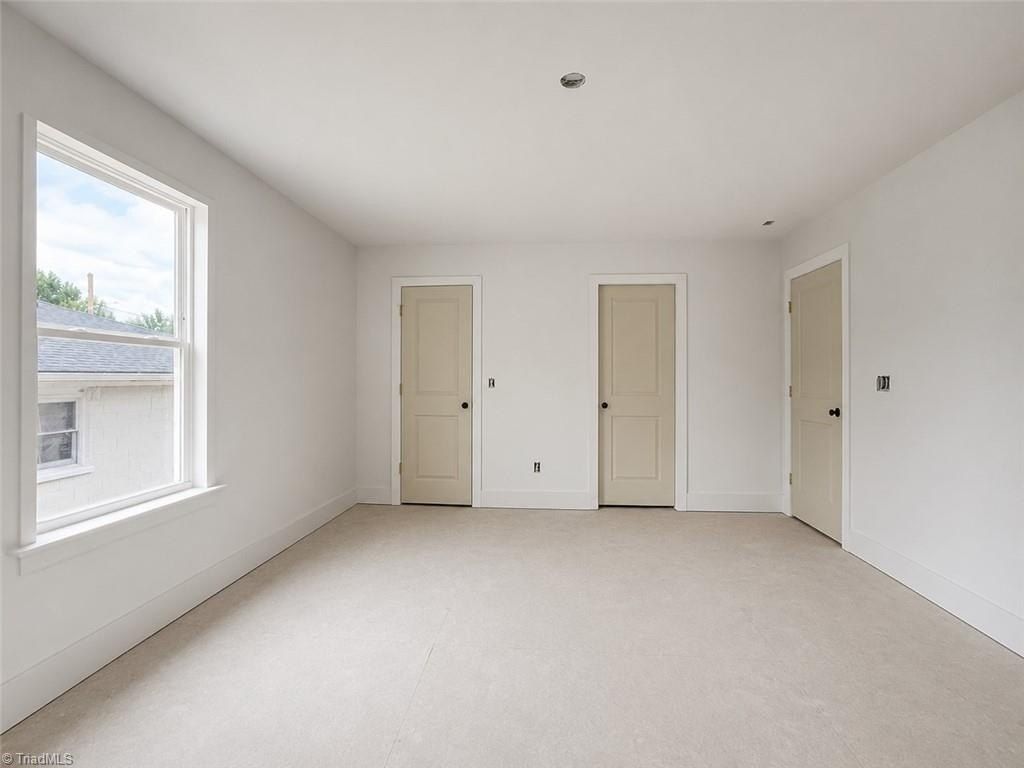 1201 Woodbriar Avenue. Greensboro, NC 27405