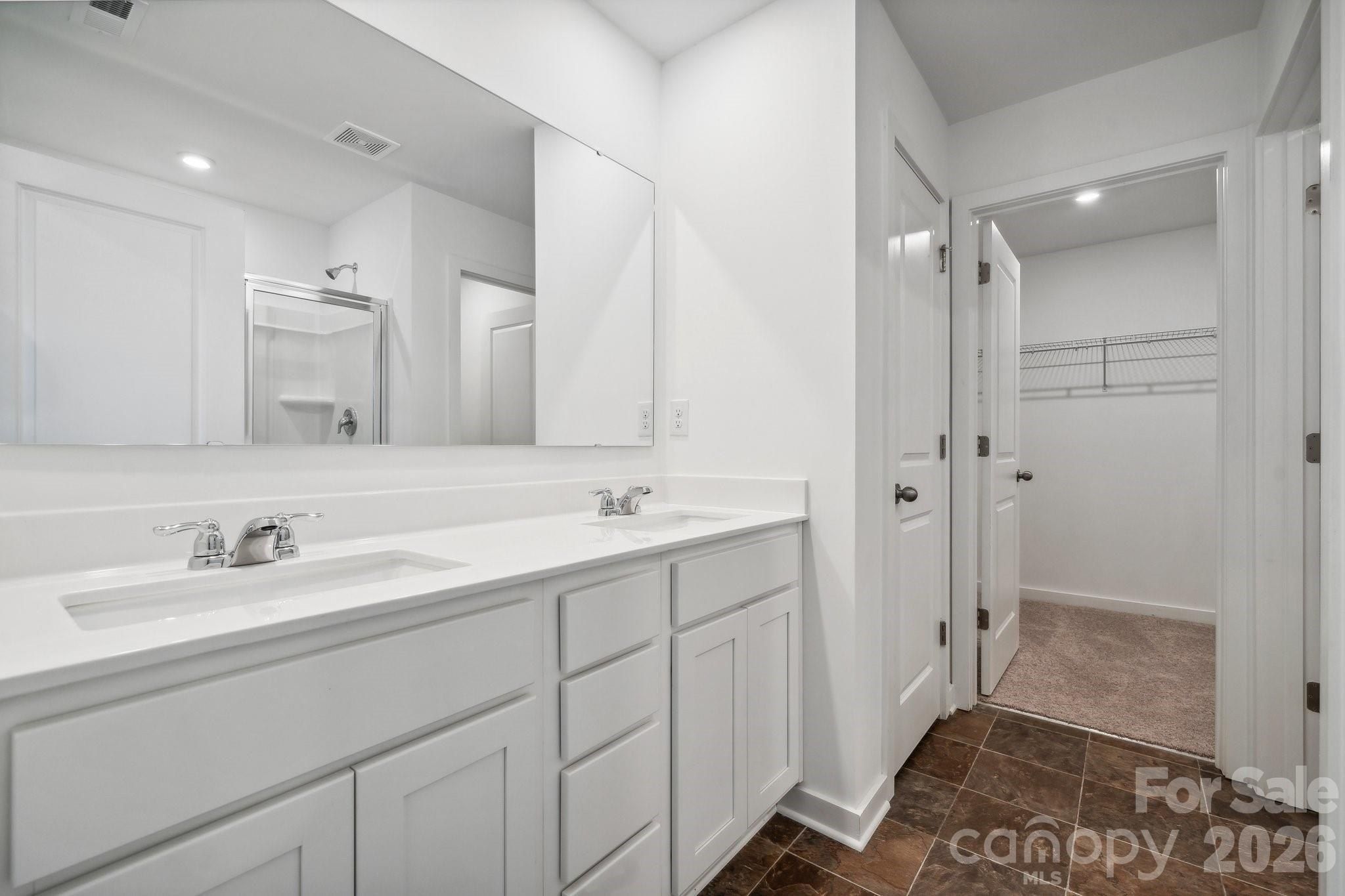 2957 31St Street Lane Ne. Hickory, NC 28601