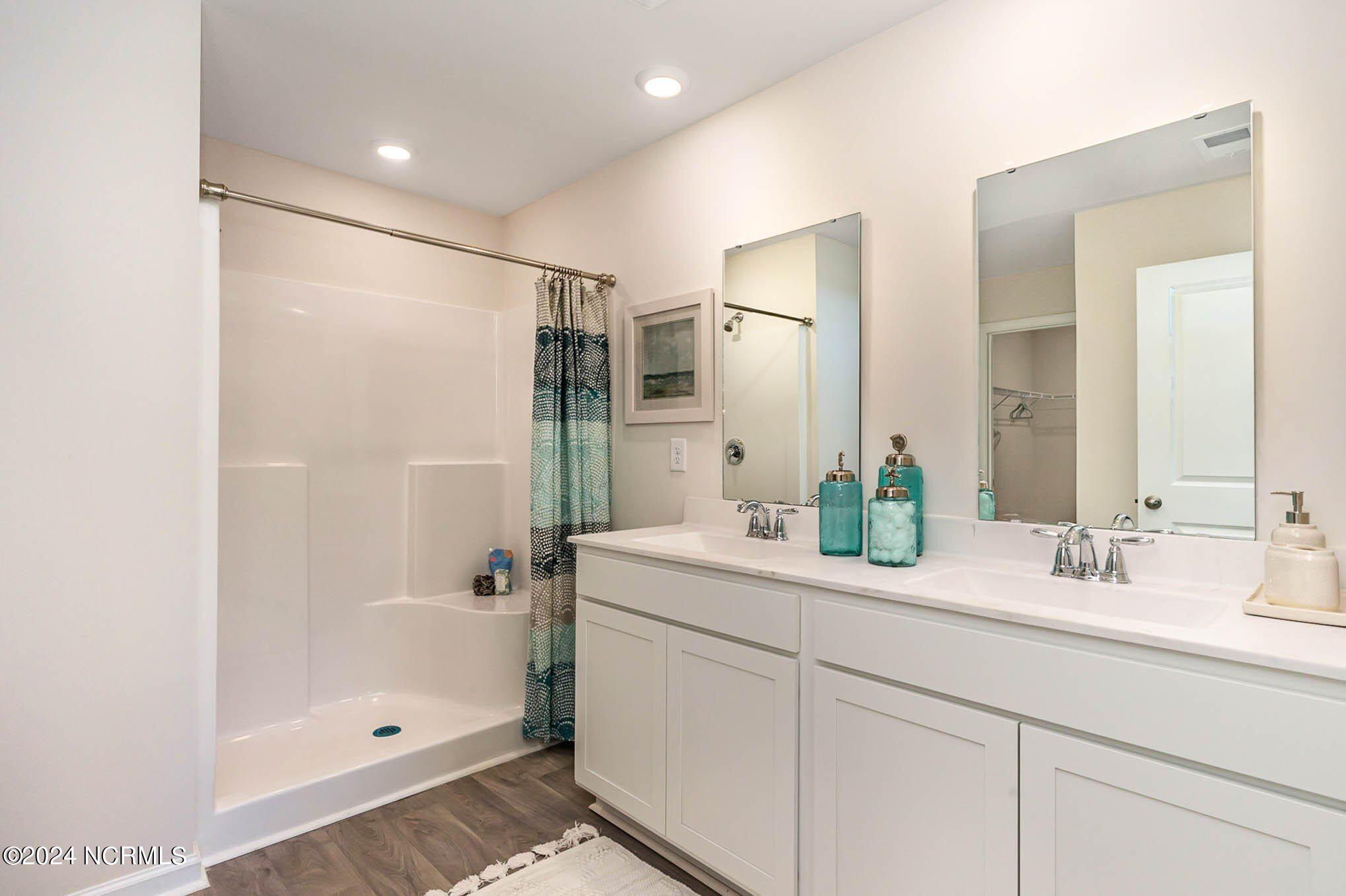 62 Ashworth Drive. Tabor City, NC 28463
