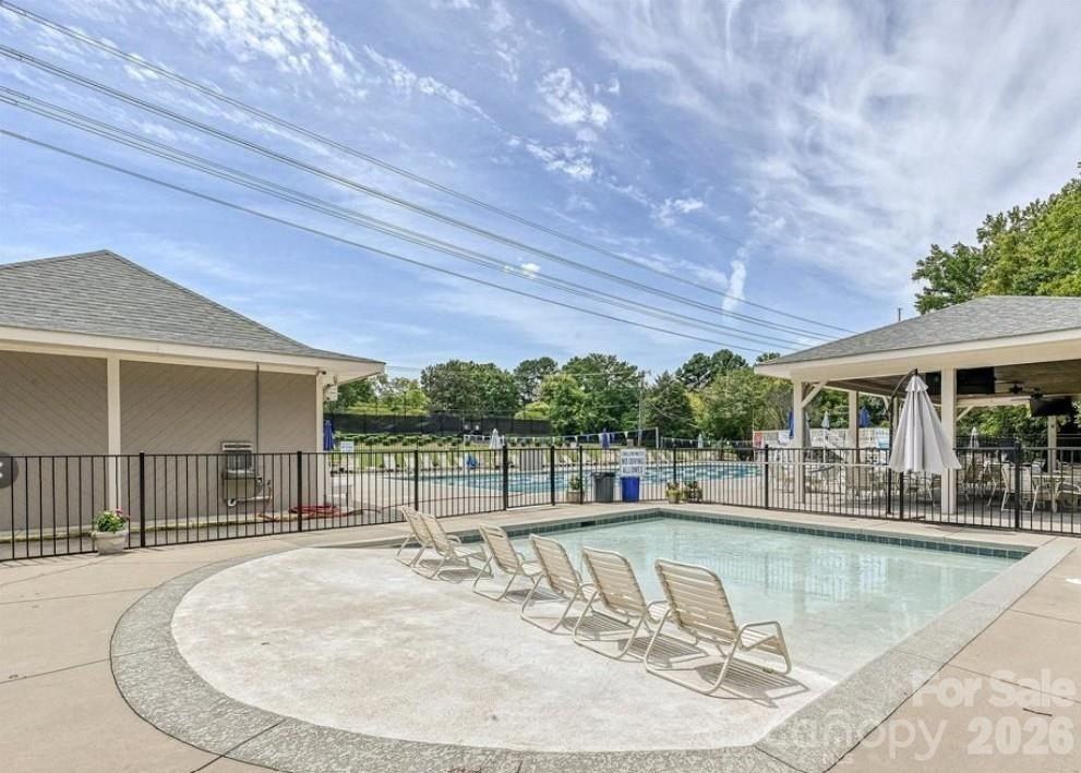 4809 Walden Court. Charlotte, NC 28210