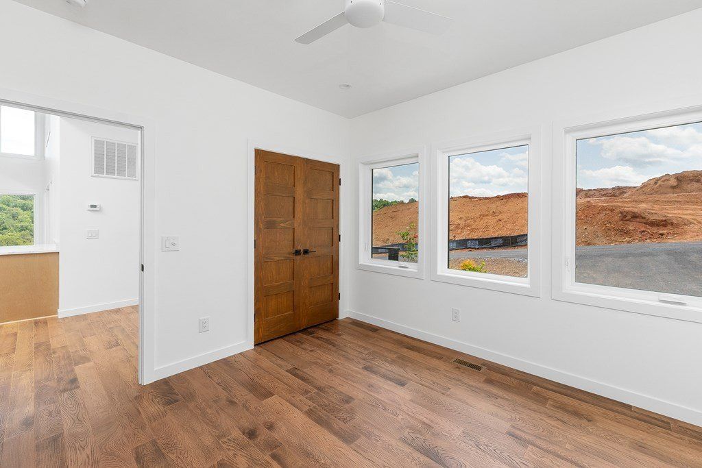 201 Mountain Laurel Ridge. Franklin, NC 28734
