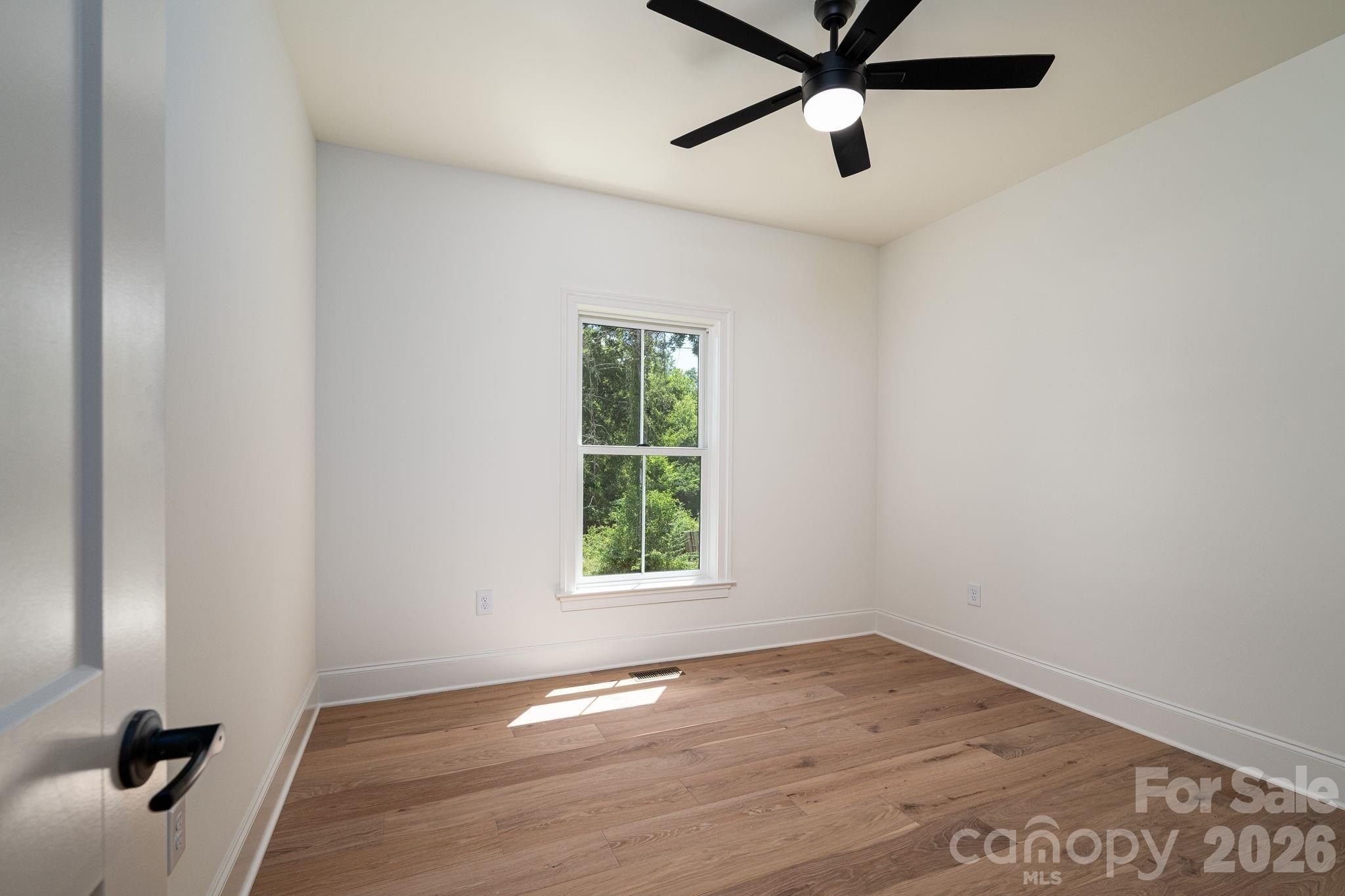 526 N Aspen Street. Lincolnton, NC 28092