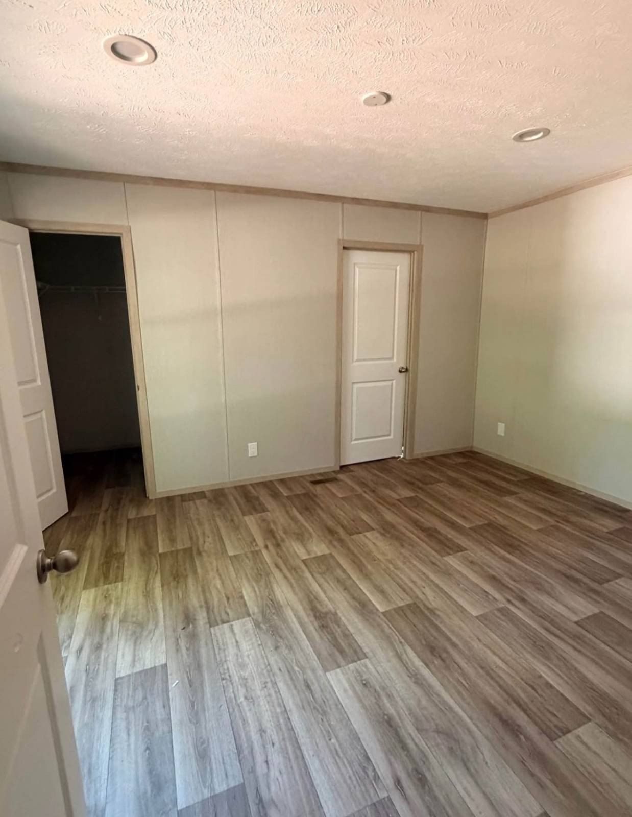 115 Thompson Circle. Youngsville, NC 27596