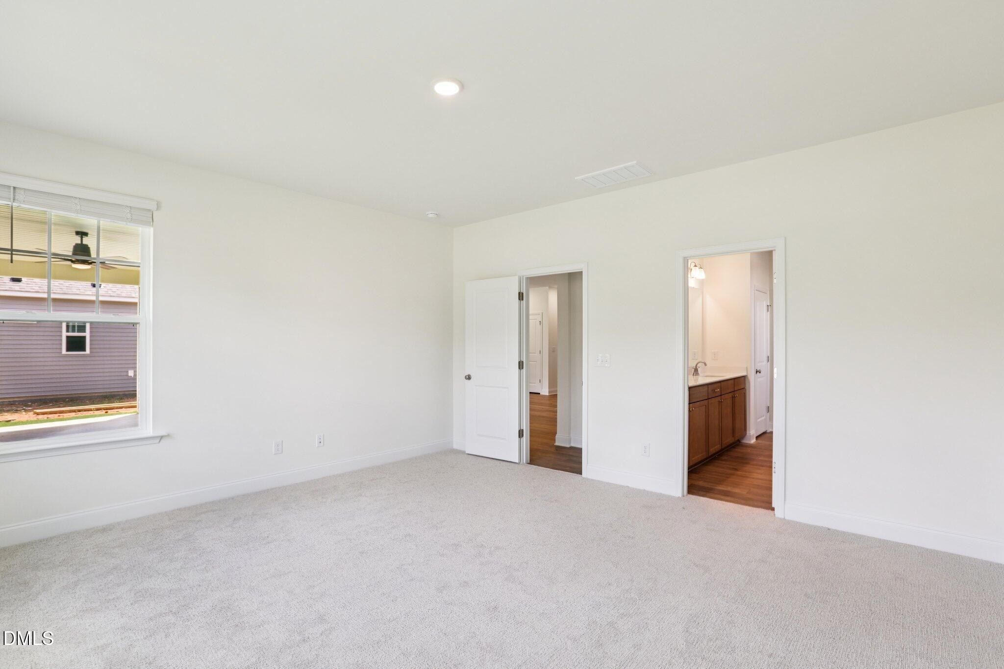 544 Hipwood Drive. Zebulon, NC 27597