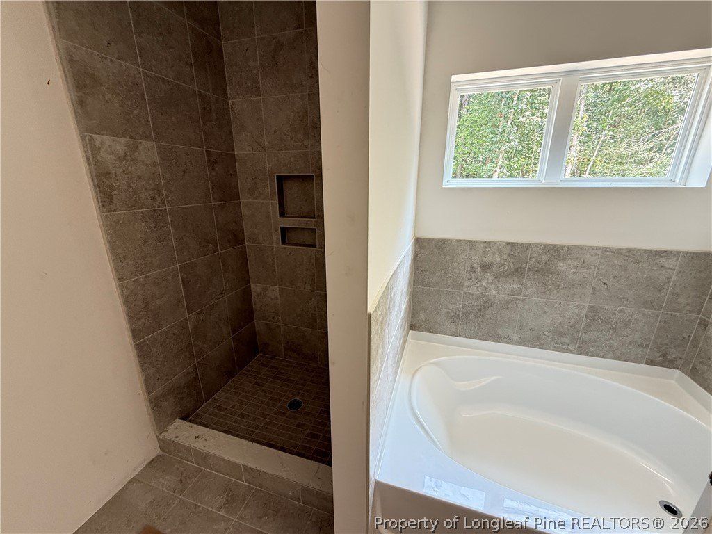 575 Grand Griffon Way. Lillington, NC 27546
