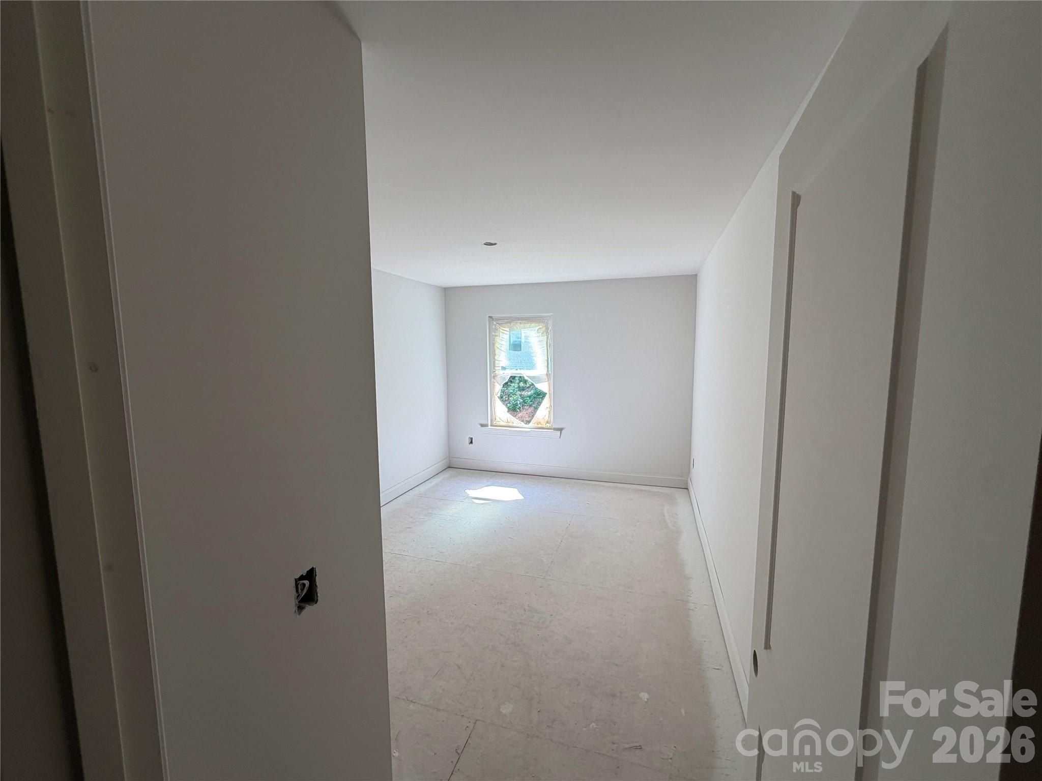 548 Carolyn Lane. Charlotte, NC 28213