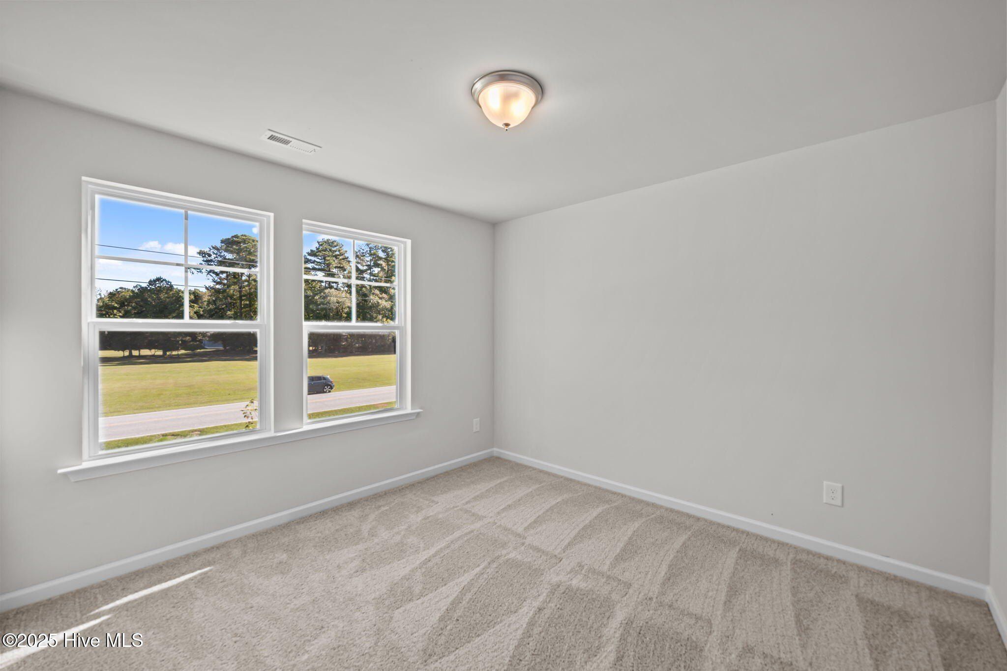 213 Slatestone Road. Washington, NC 27889
