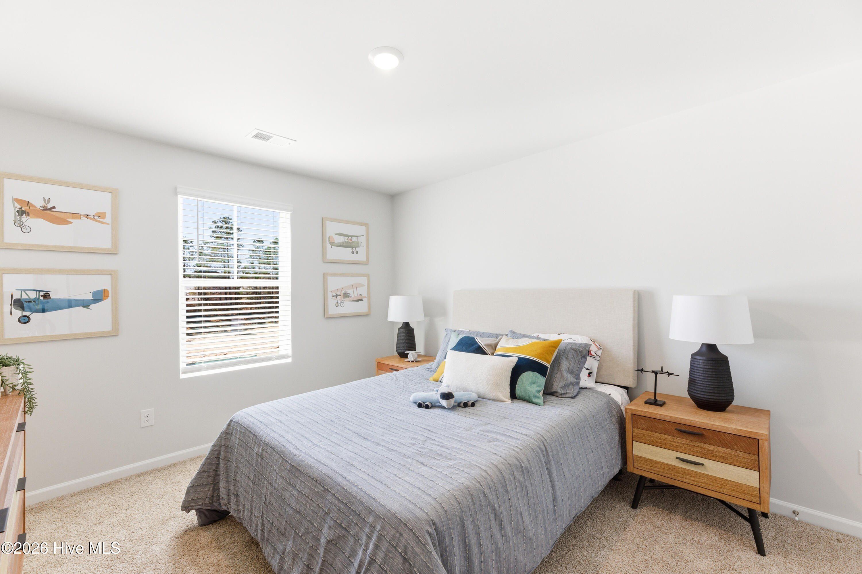 607 Sandy Hollow Drive. Jacksonville, NC 28540