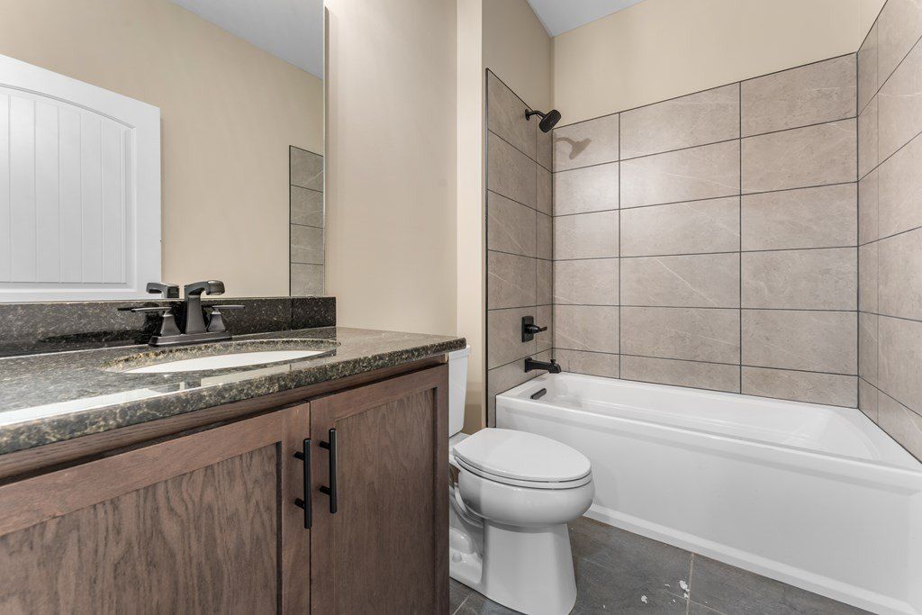 29 Autumn Trail. Franklin, NC 28734