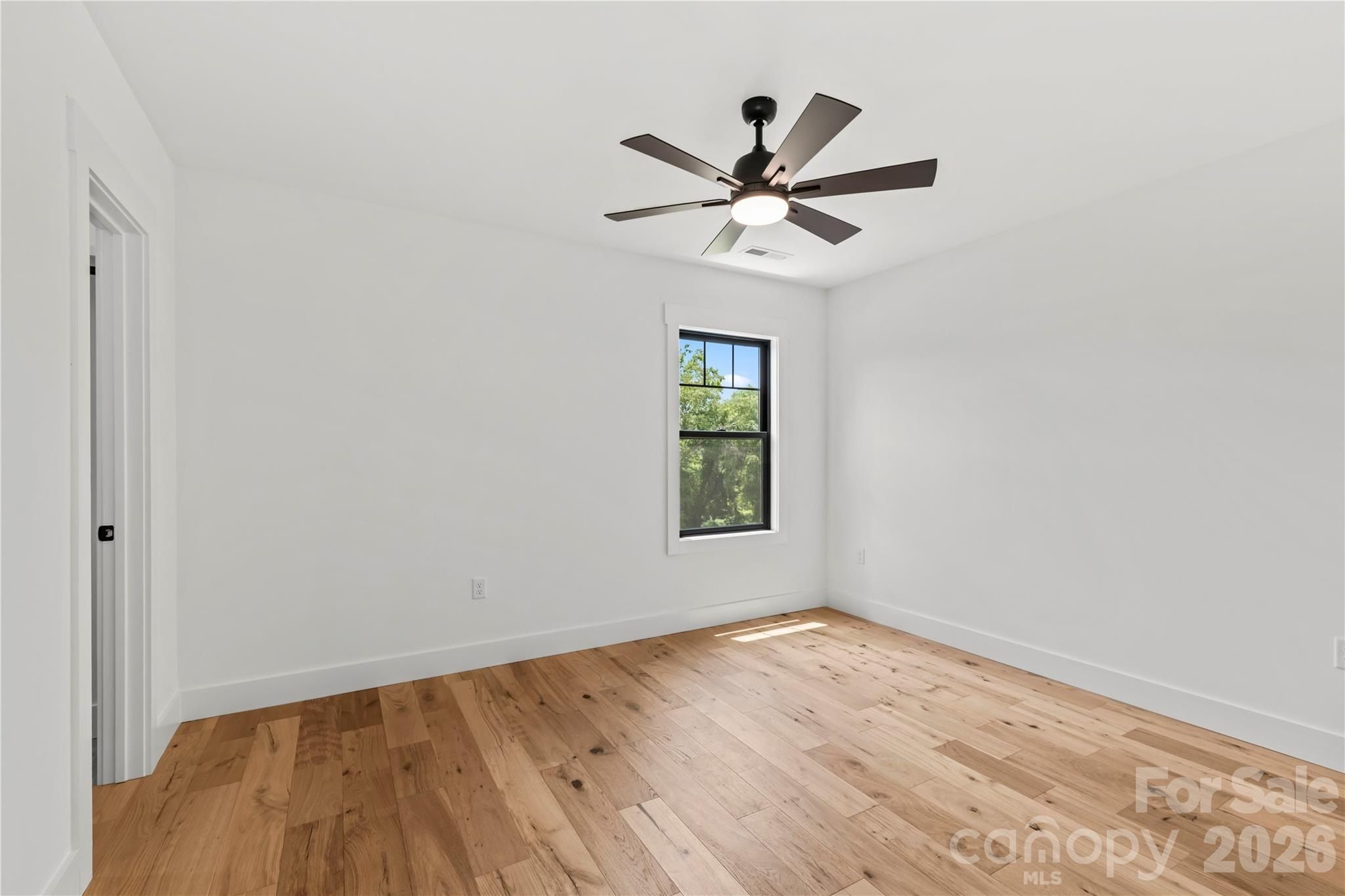 93 Martha Avenue. Hendersonville, NC 28792