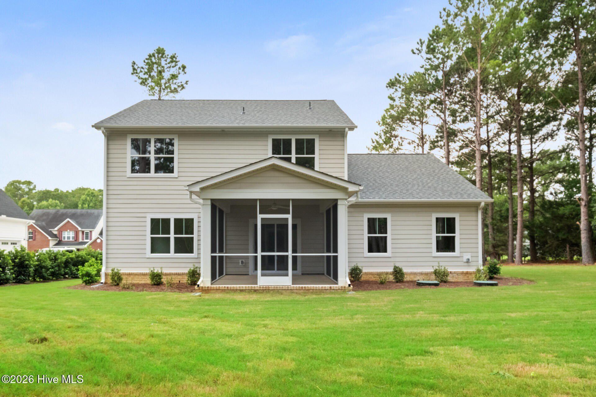 77 Iris Way. Hampstead, NC 28443
