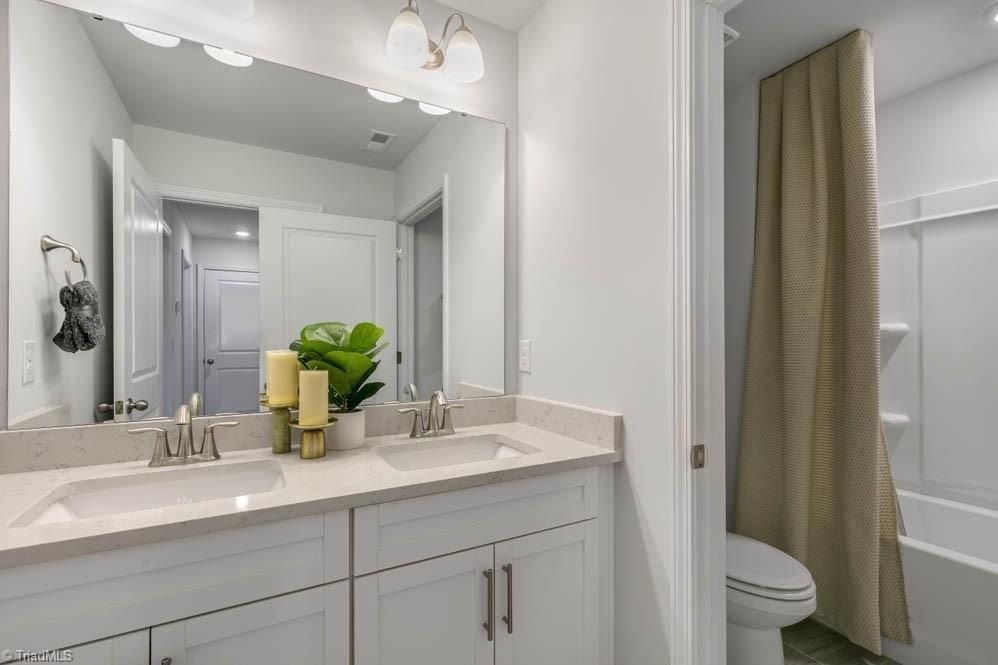 111 Silverpine Way. Bermuda Run, NC 27006