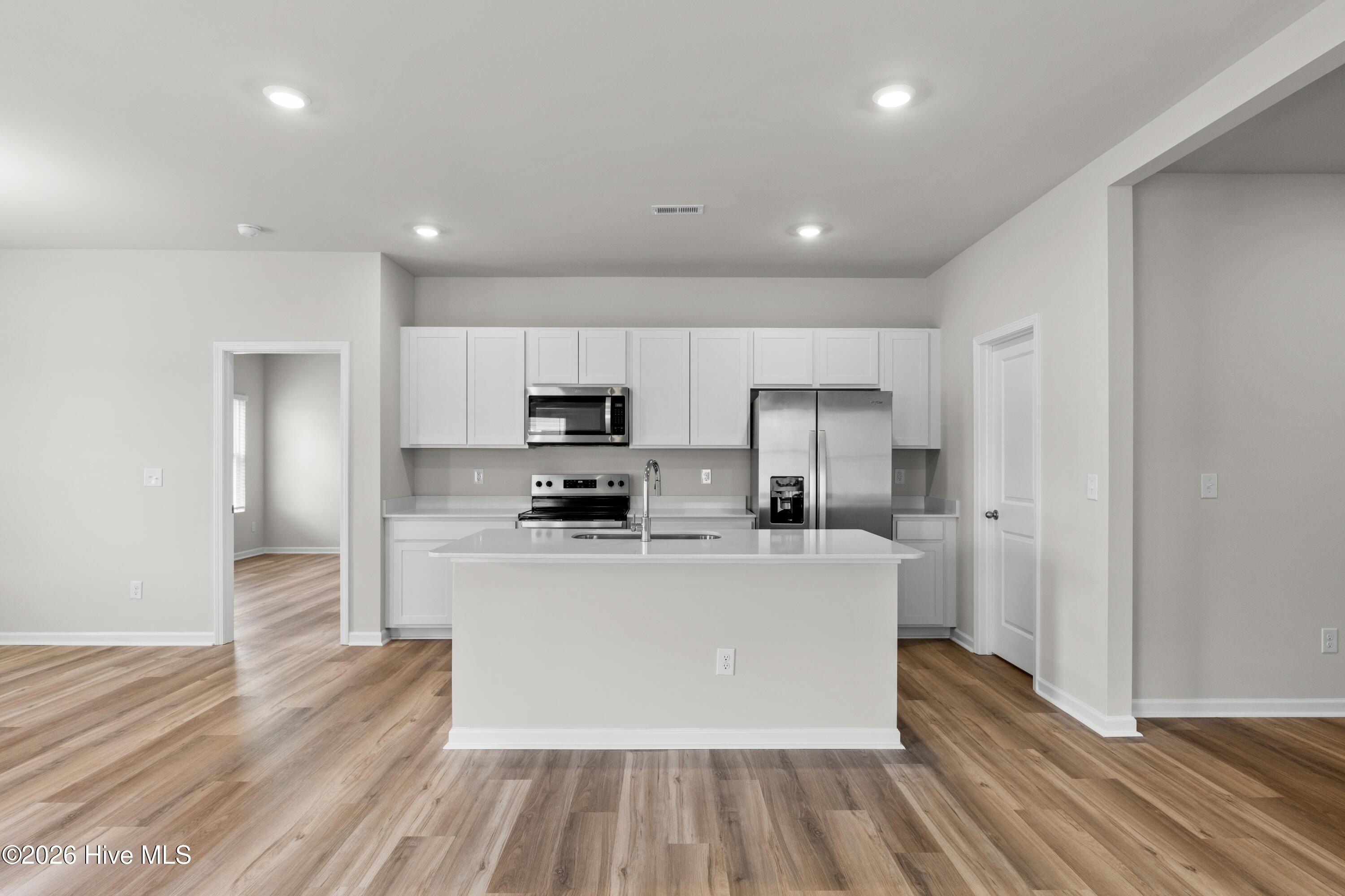 207 Keira Lane Nw. Supply, NC 28462