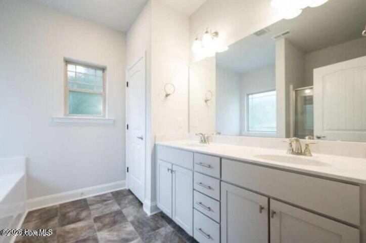 3144 Firefly Trail. Grimesland, NC 27837