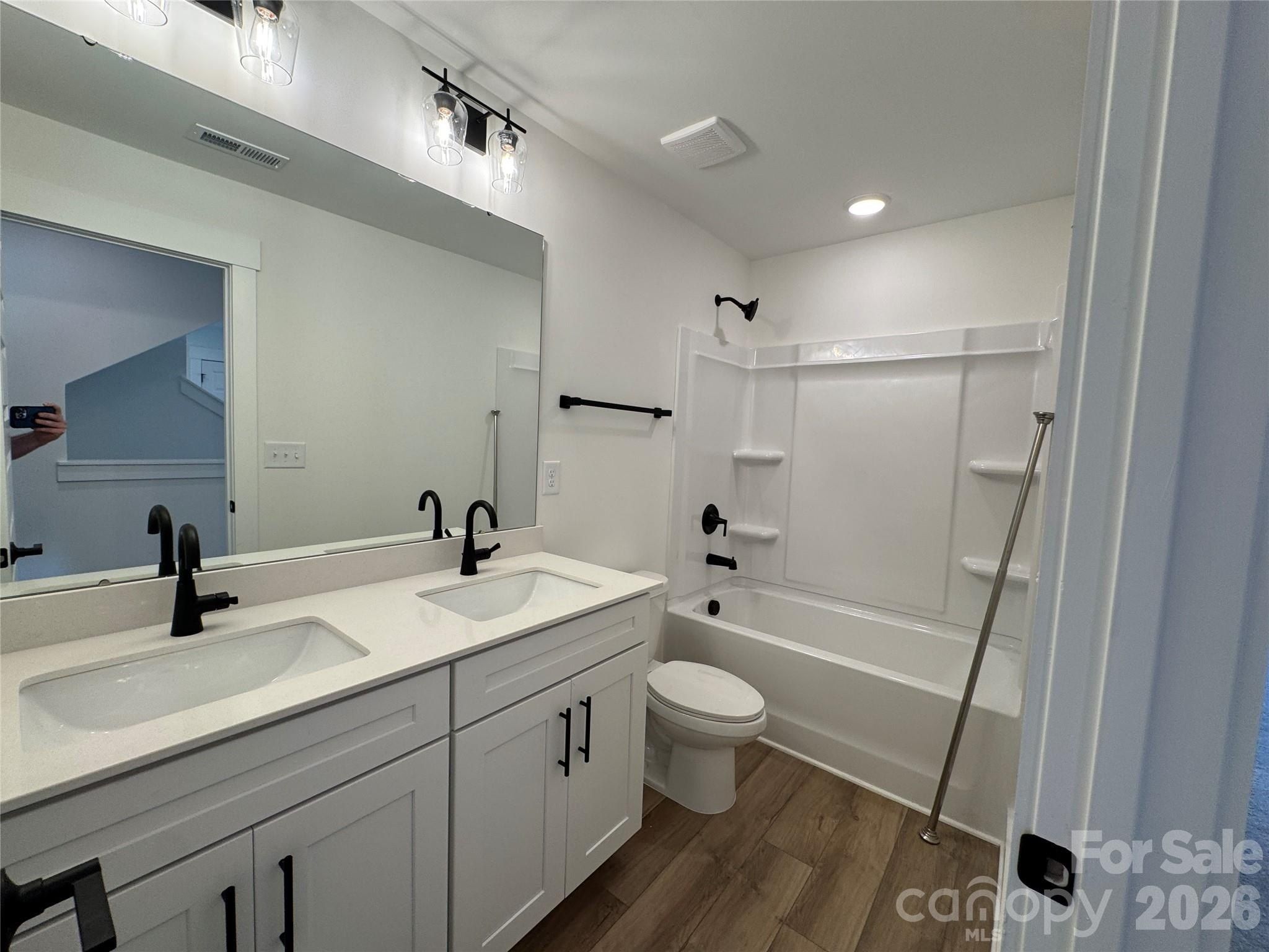 2265 Tabor Road. Sherrills Ford, NC 28673