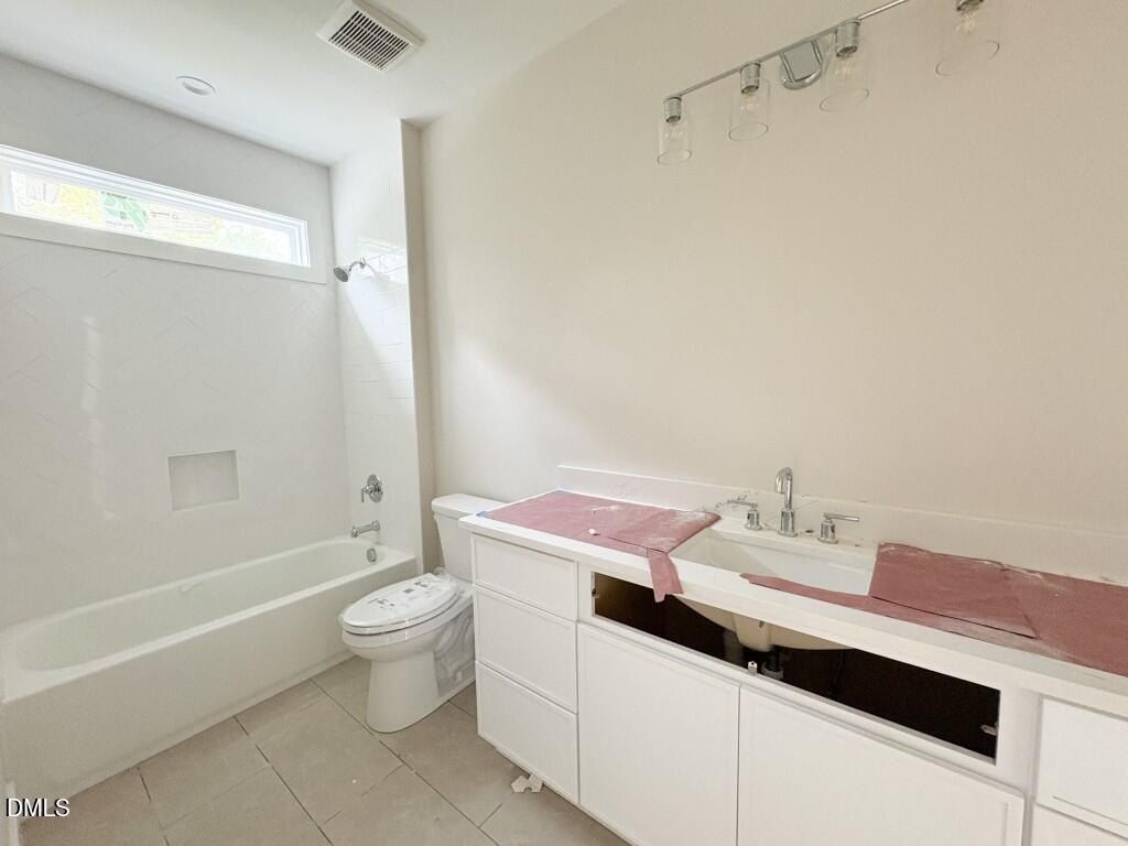 7901 Wexford Waters Lane. Wake Forest, NC 27587