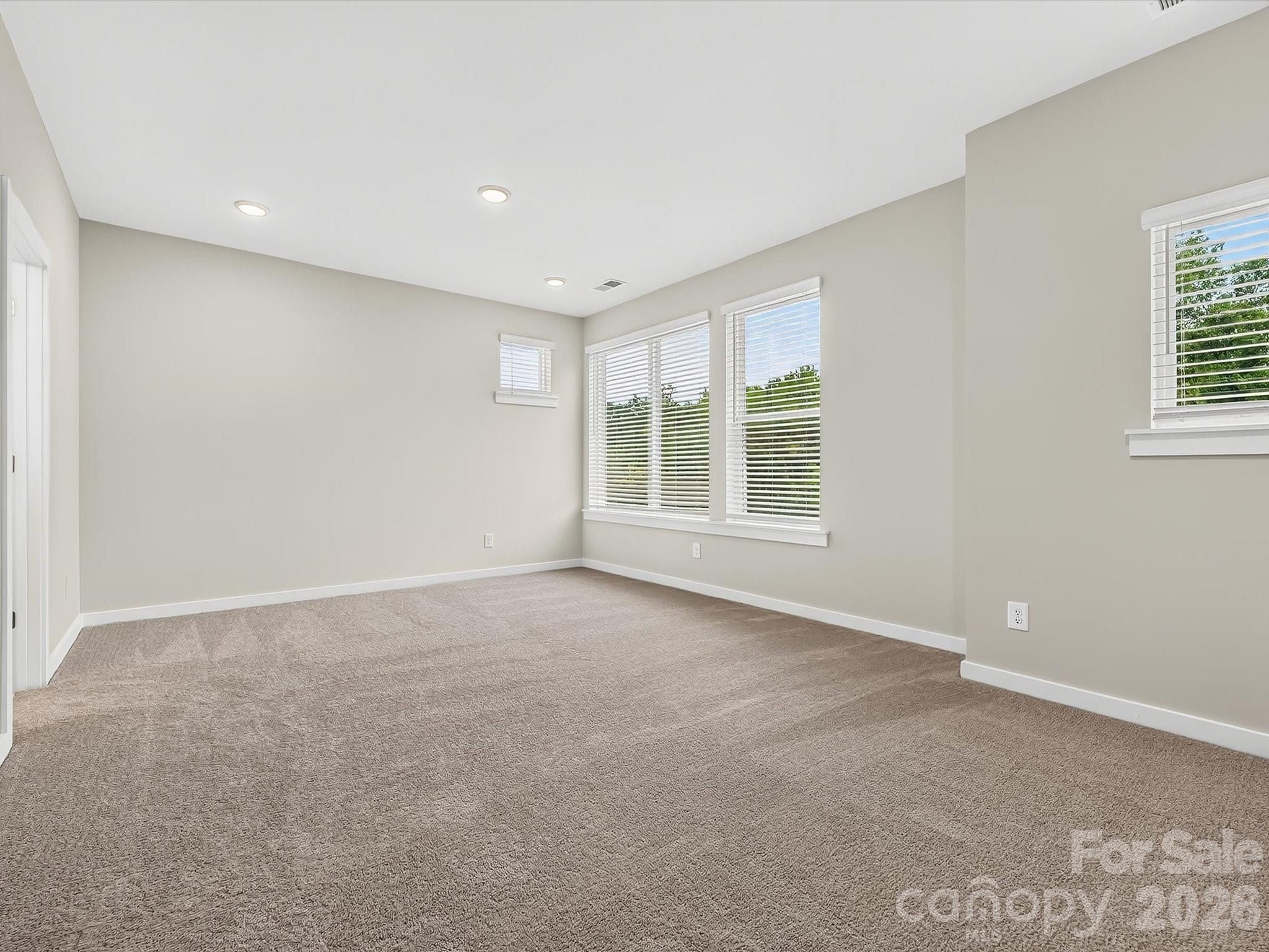 1144 Bismuth Lane. Charlotte, NC 28211