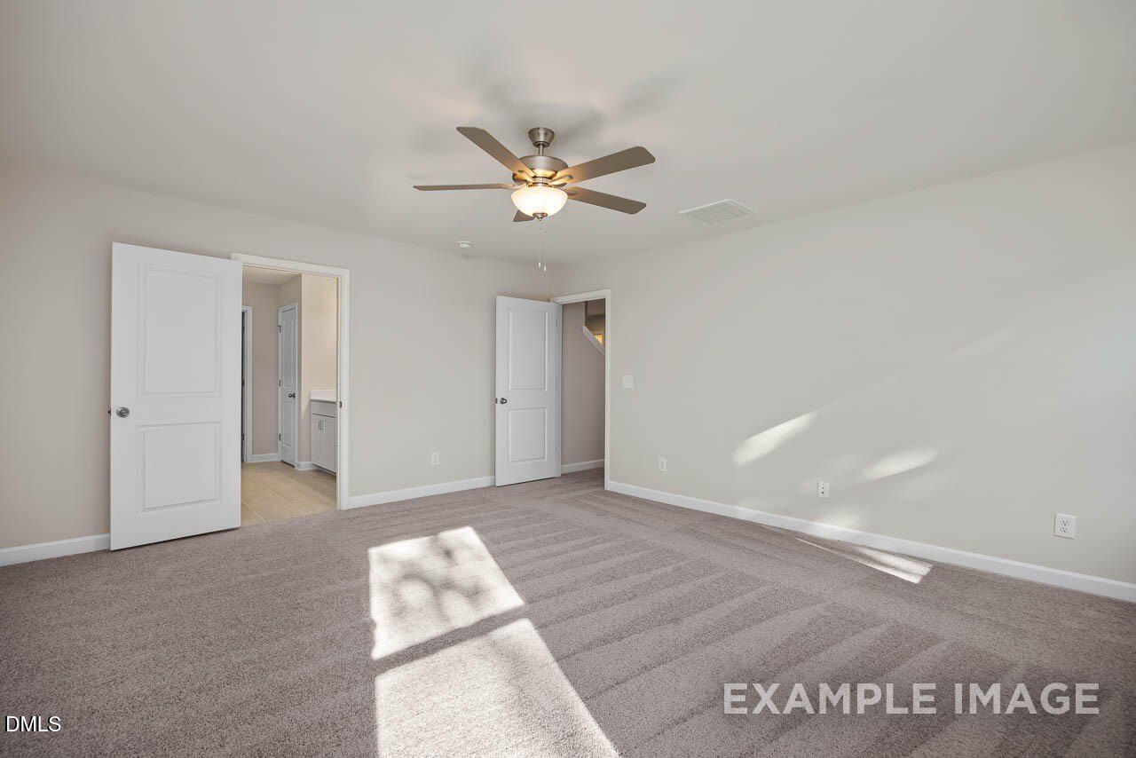 323 Queensferrry Lane. Aberdeen, NC 28315