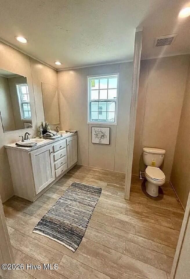 123 Wildcat Pond Road. Hubert, NC 28539